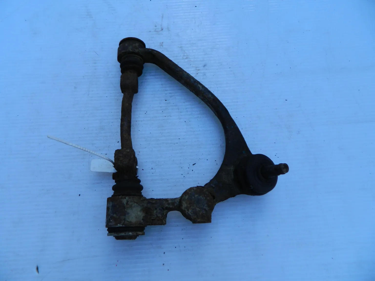 Рычаг TOYOTA HIACE NOAH CR50G Перед Лев Верх (Контрактный) 46091239