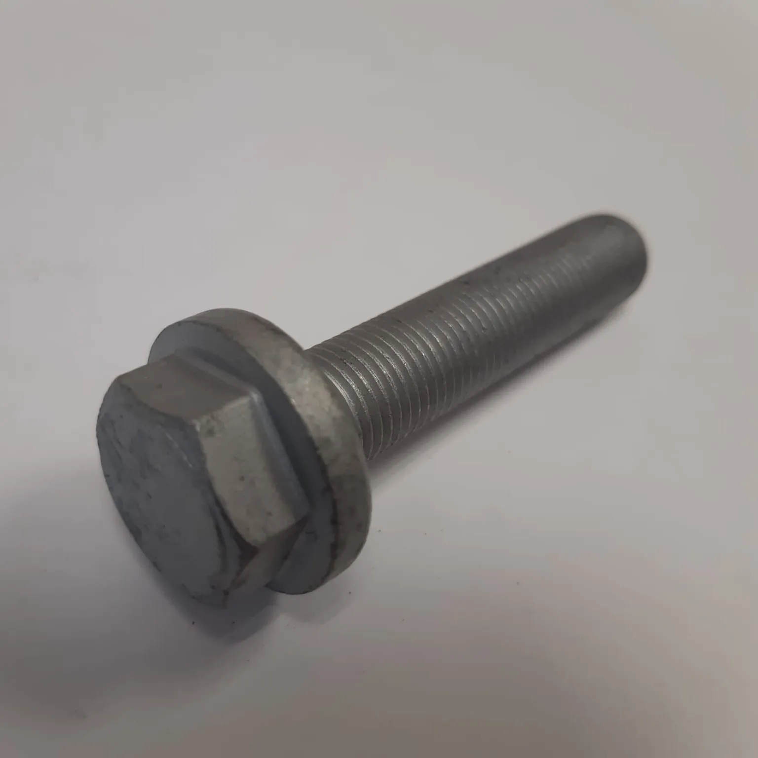 Болт RENAULT 8200646632 RENAULT Logan,Megane