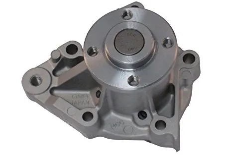 Помпа водяная GMB GWM66A MITSUBISHI PAJERO MD317677