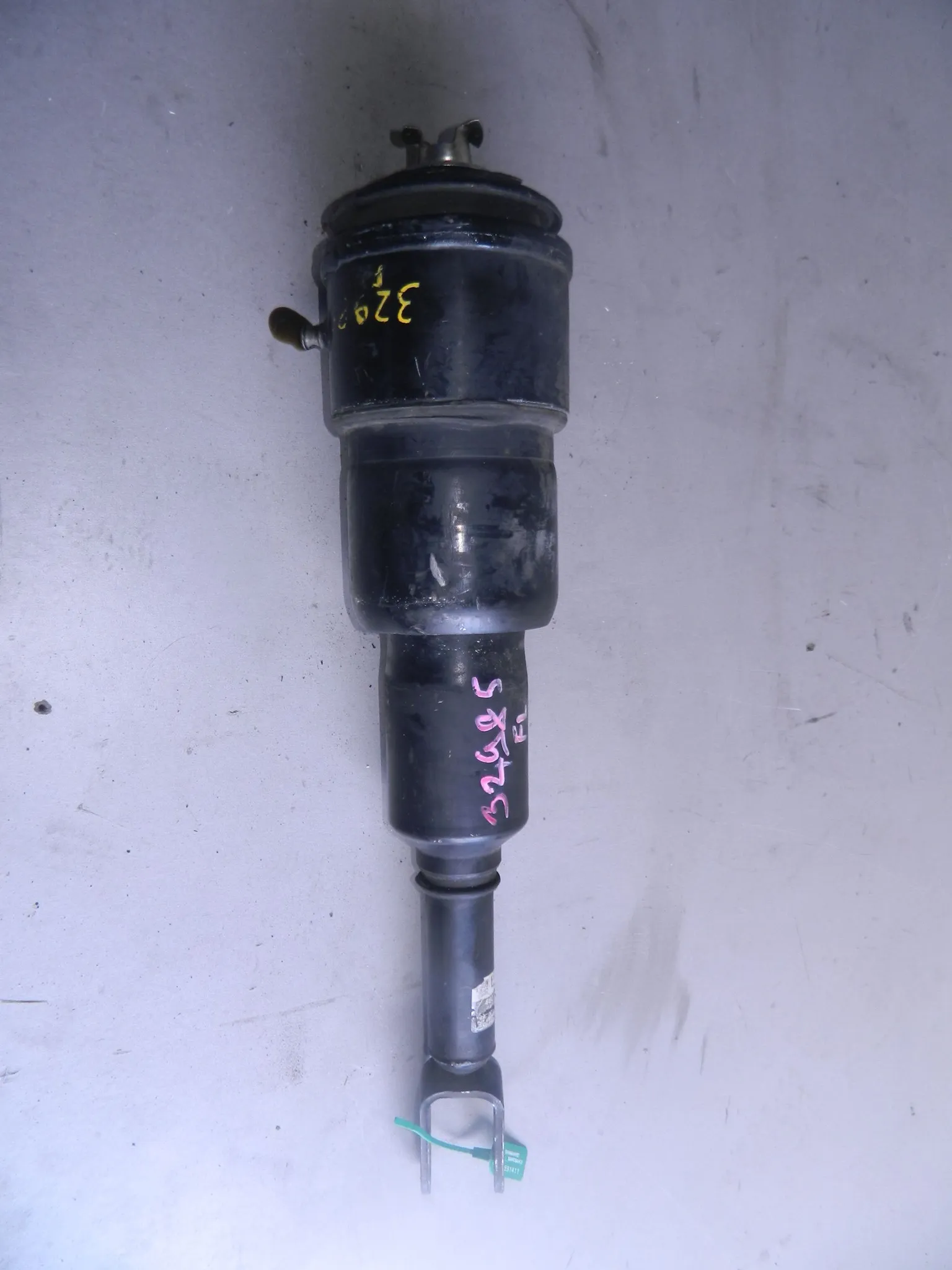 Стойка подвески LEXUS LS460 USF41 Перед Прав (Контрактный) 79591411 4801050150