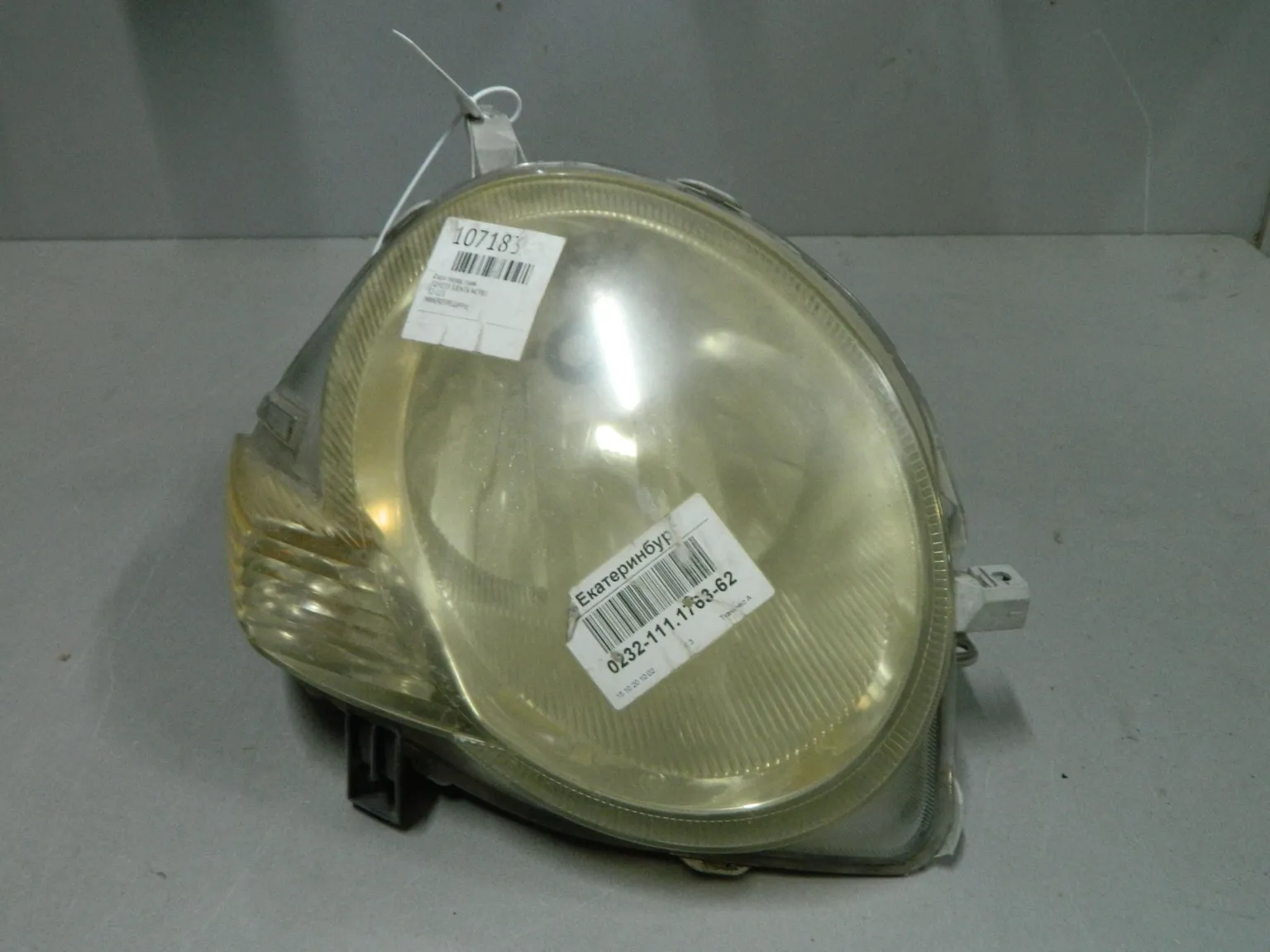 Фара TOYOTA SIENTA NCP81 Перед Прав 52123 (Контрактный) 03344712