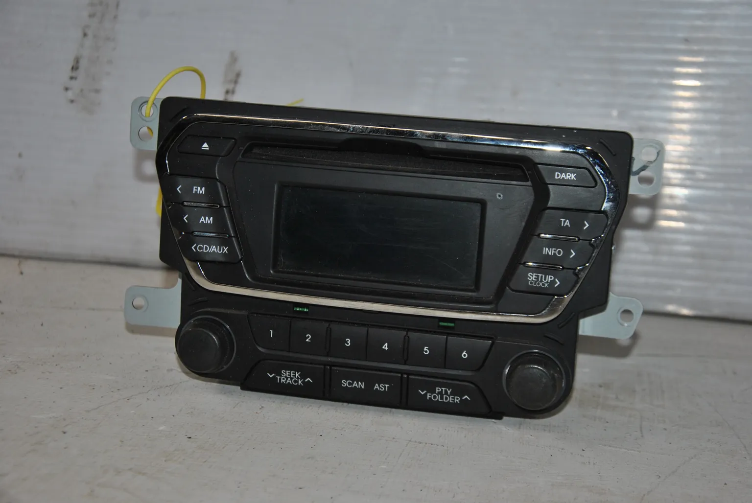 Магнитола KIA RIO QB (Б/У) 40940165