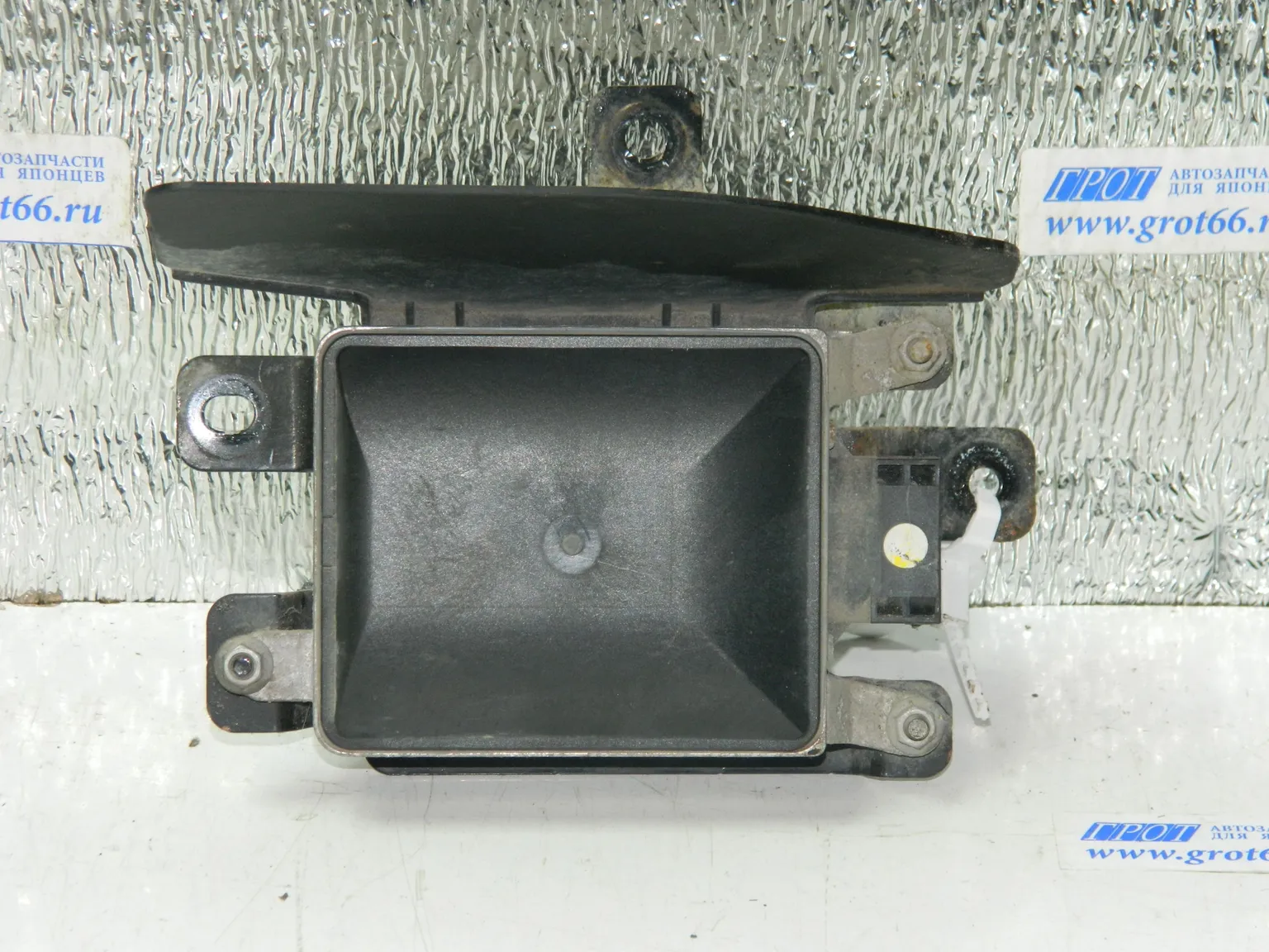 Блок управления слепых зон HYUNDAI EQUUS G6DA 2013-2015 Лев (Б/У) 35017789 958113N000