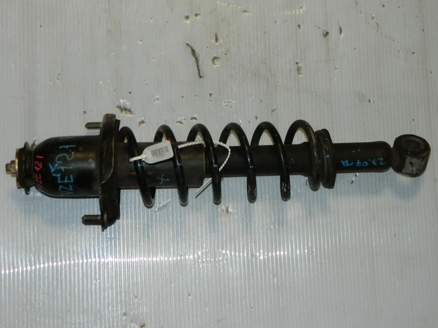 Стойка подвески TOYOTA COROLLA FIELDER NZE121 Зад Прав (Контрактный) 45989217