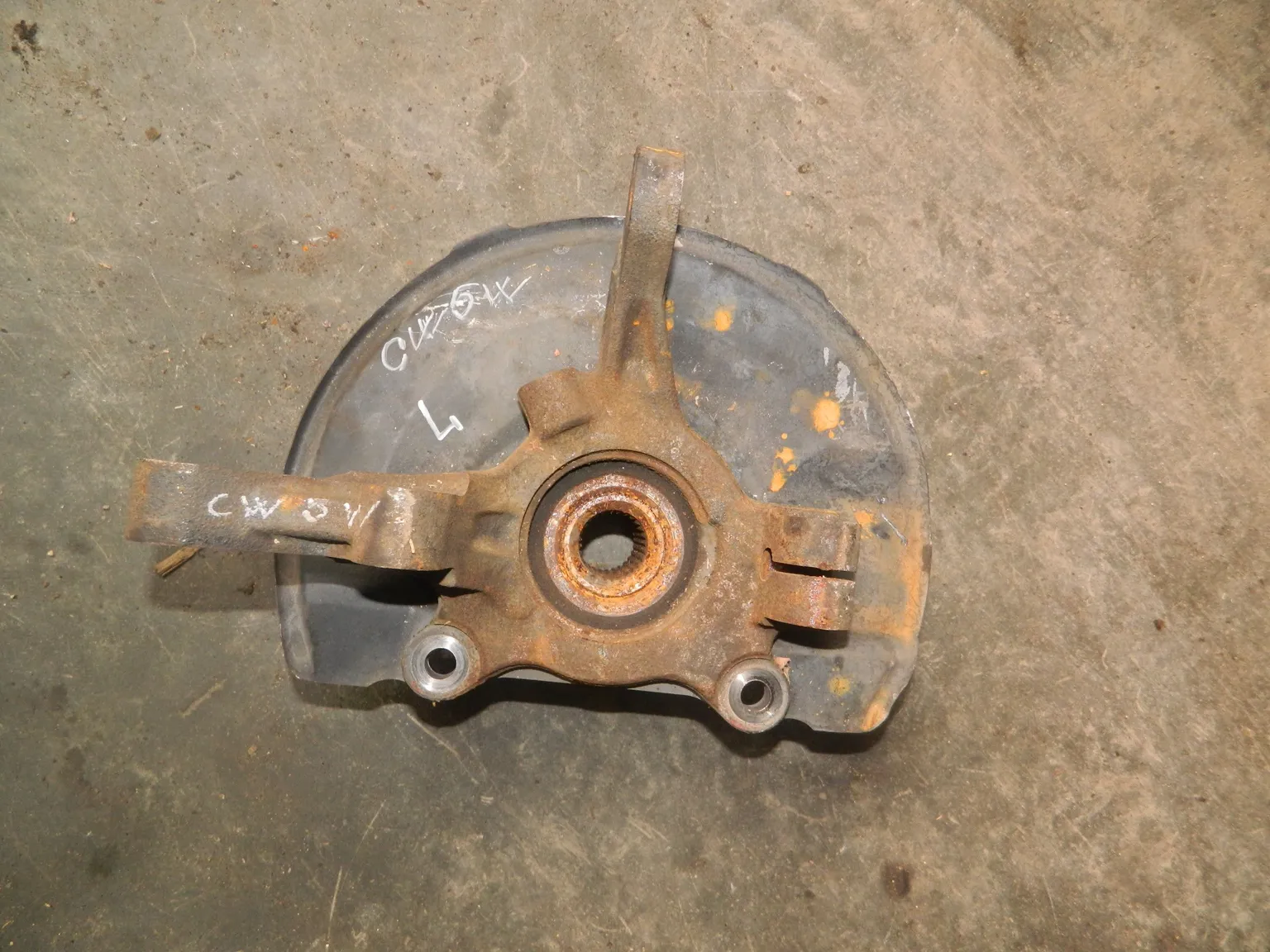 Ступица MITSUBISHI OUTLANDER CW5W Перед Прав (Контрактный) 1096640923