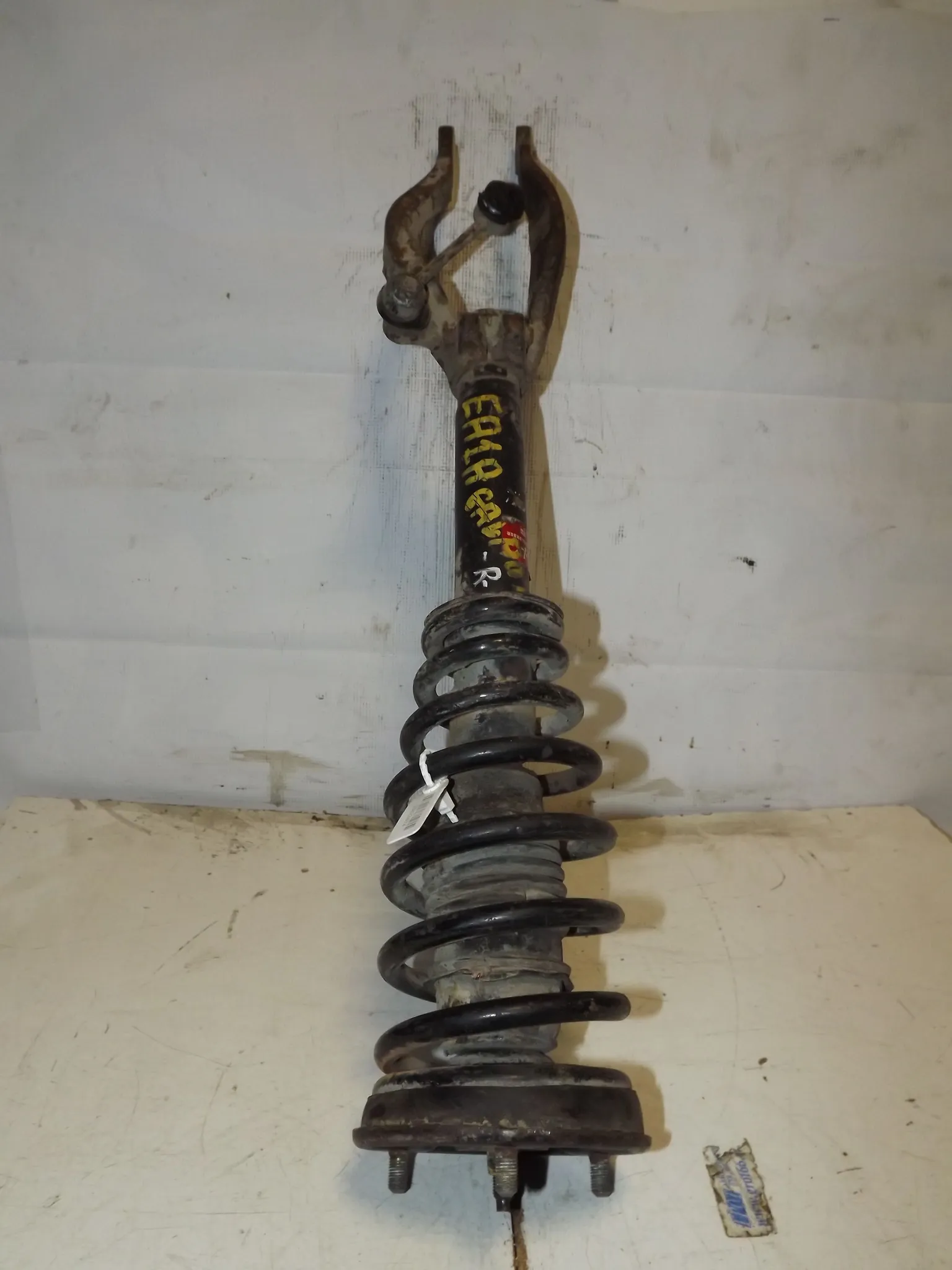 Стойка подвески MITSUBISHI GALANT EA1A Перед Прав (Контрактный) 35023474