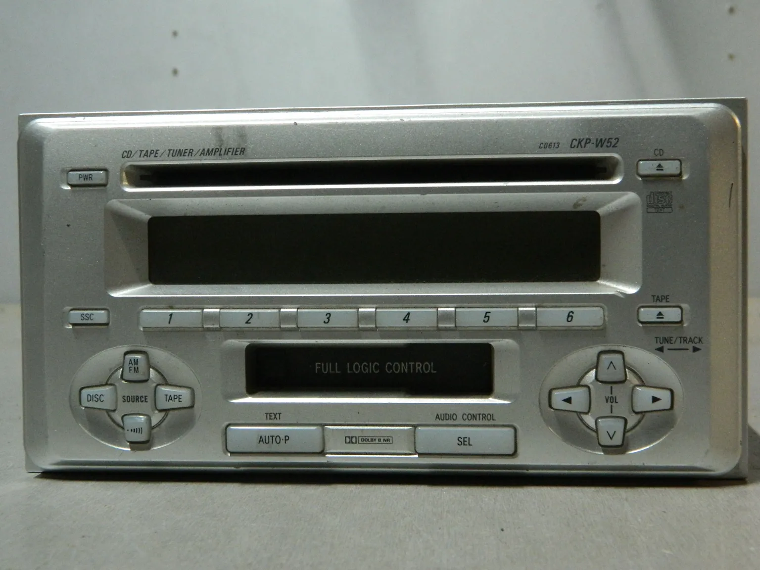 Магнитола TOYOTA COROLLA FIELDER NZE121 (Контрактный) 81540438 0860000E10