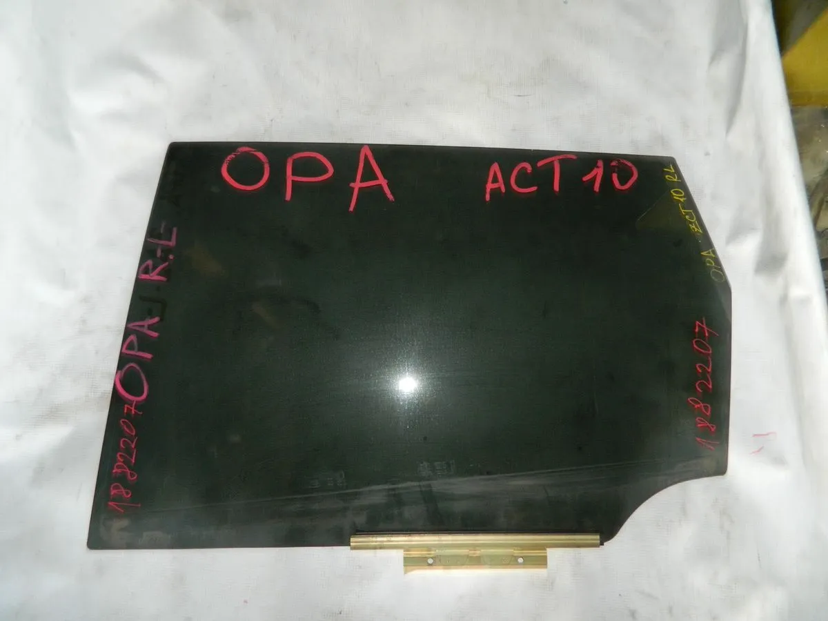 Стекло двери TOYOTA OPA ACT10 Задн. Лев (Контрактный) 1882207