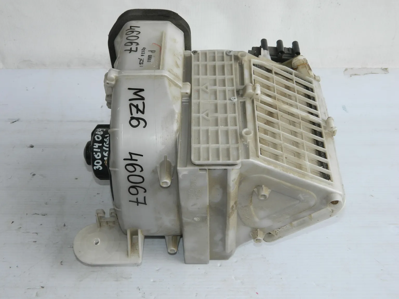 Мотор печки MAZDA 6 GY (Б/У)