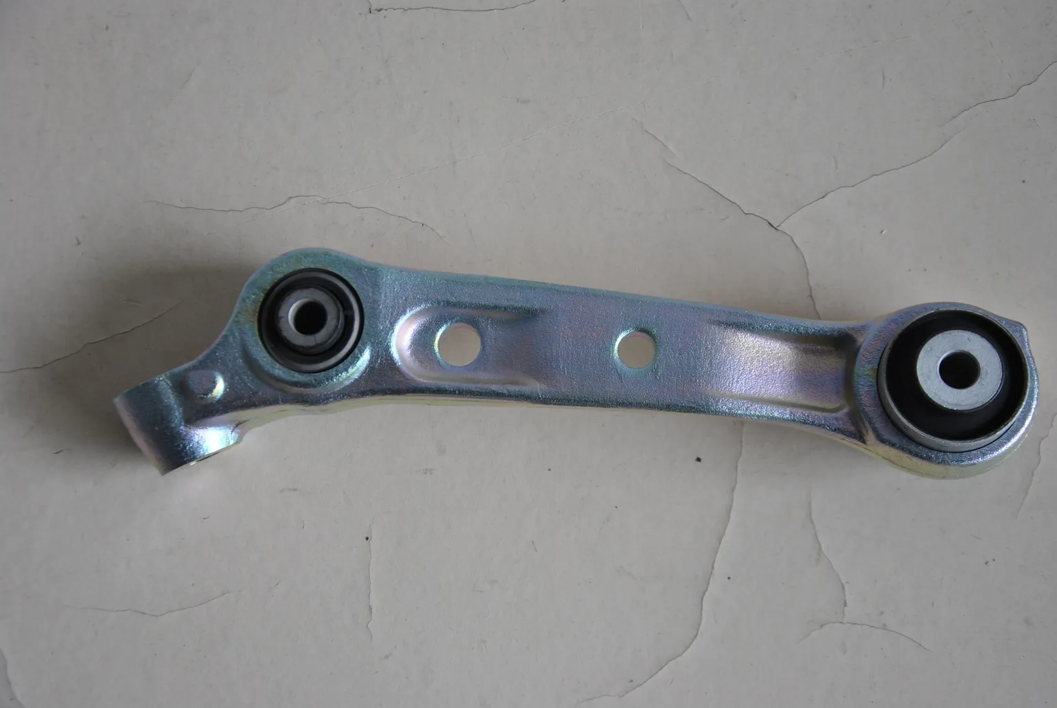 Рычаг GENERAL PARTS 31126777739 BMW 7 F01/F02 2008-2015, BMW 7 F04 2010-2015 Перед. Лев. Низ