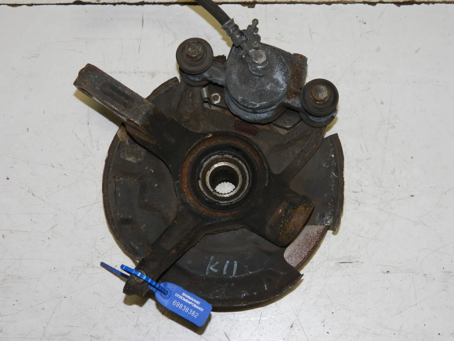 Ступица NISSAN MARCH K11 Перед Лев (Контрактный) 69838382