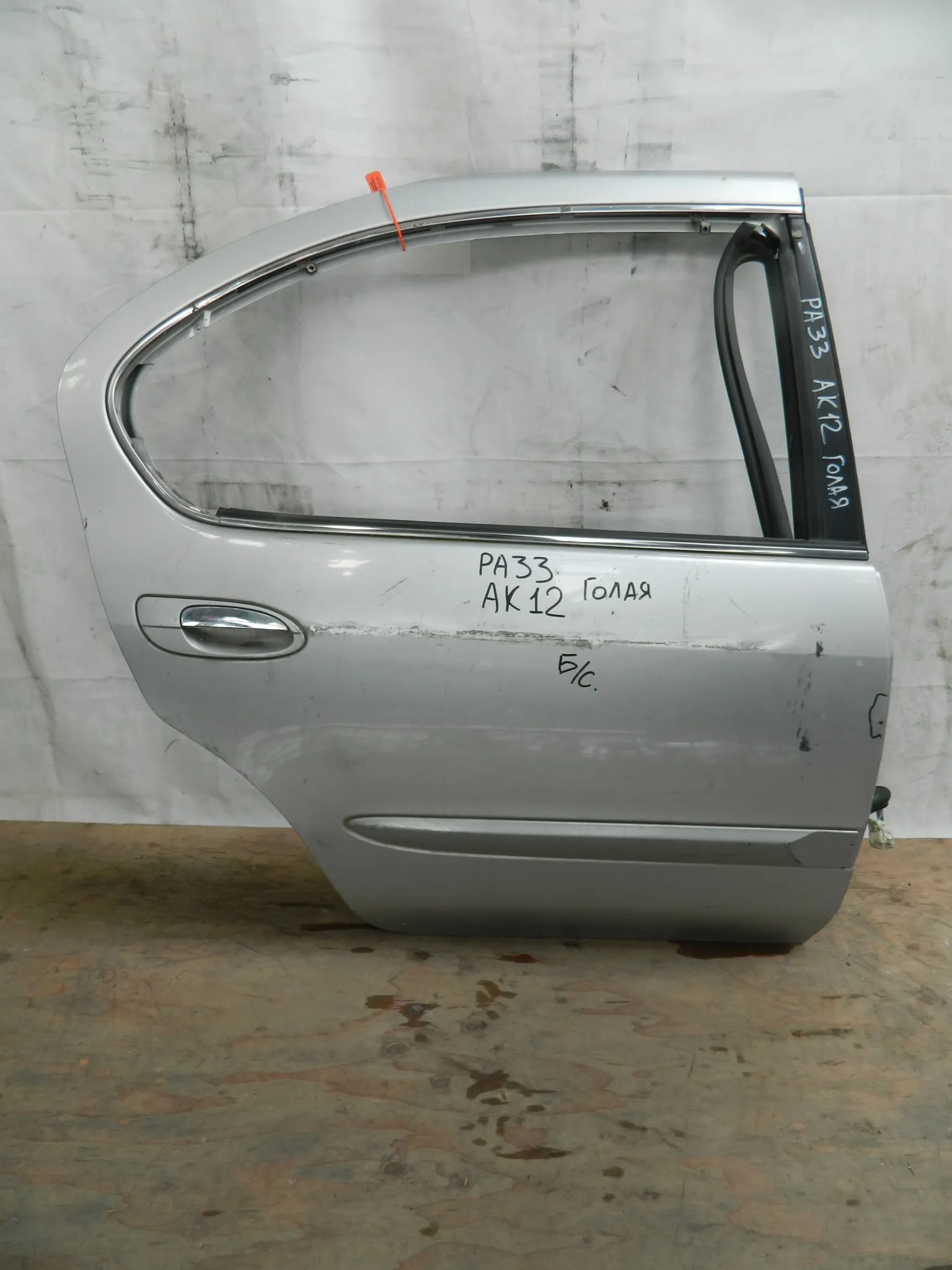 Дверь NISSAN MAXIMA A33 Зад Прав (Контрактный) 72355636