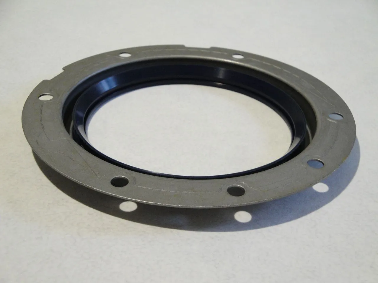 Сальник PAYEN NJ136 MITSUBISHI 60x86x7x12 ME011867