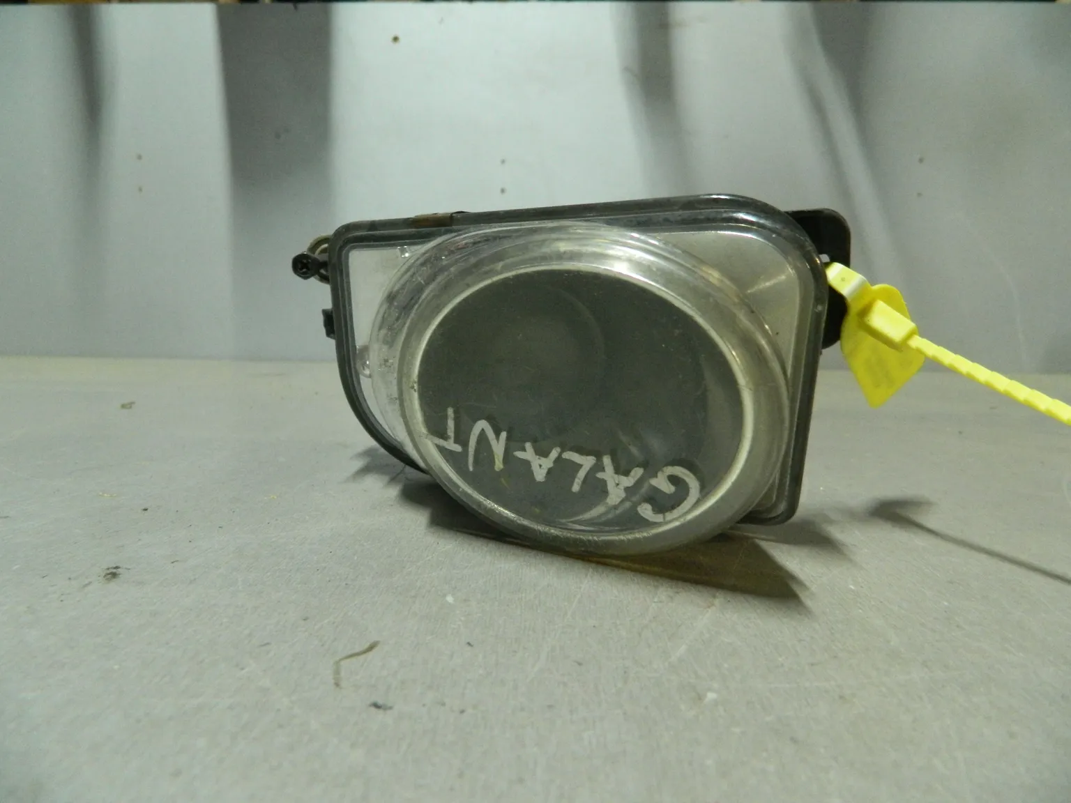 Фара противотуманная MITSUBISHI LEGNUM EC5W Перед Прав (Контрактный) 79768273