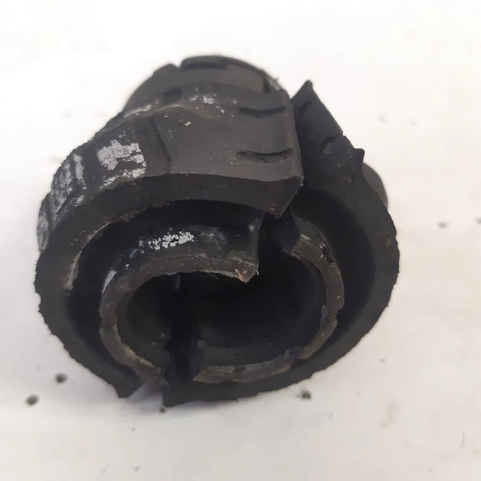 Втулка VAG 7L0511413E Audi Q7,VOLKSWAGEN Touareg