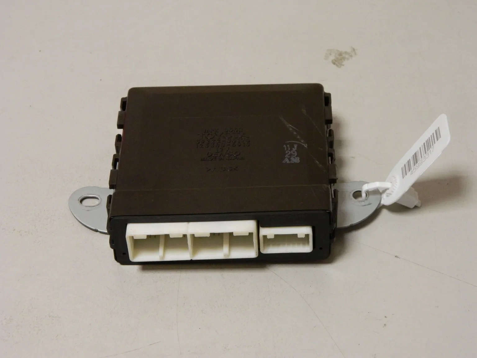 Блок управления дверьми LEXUS GS350 GRS190 (Контрактный)