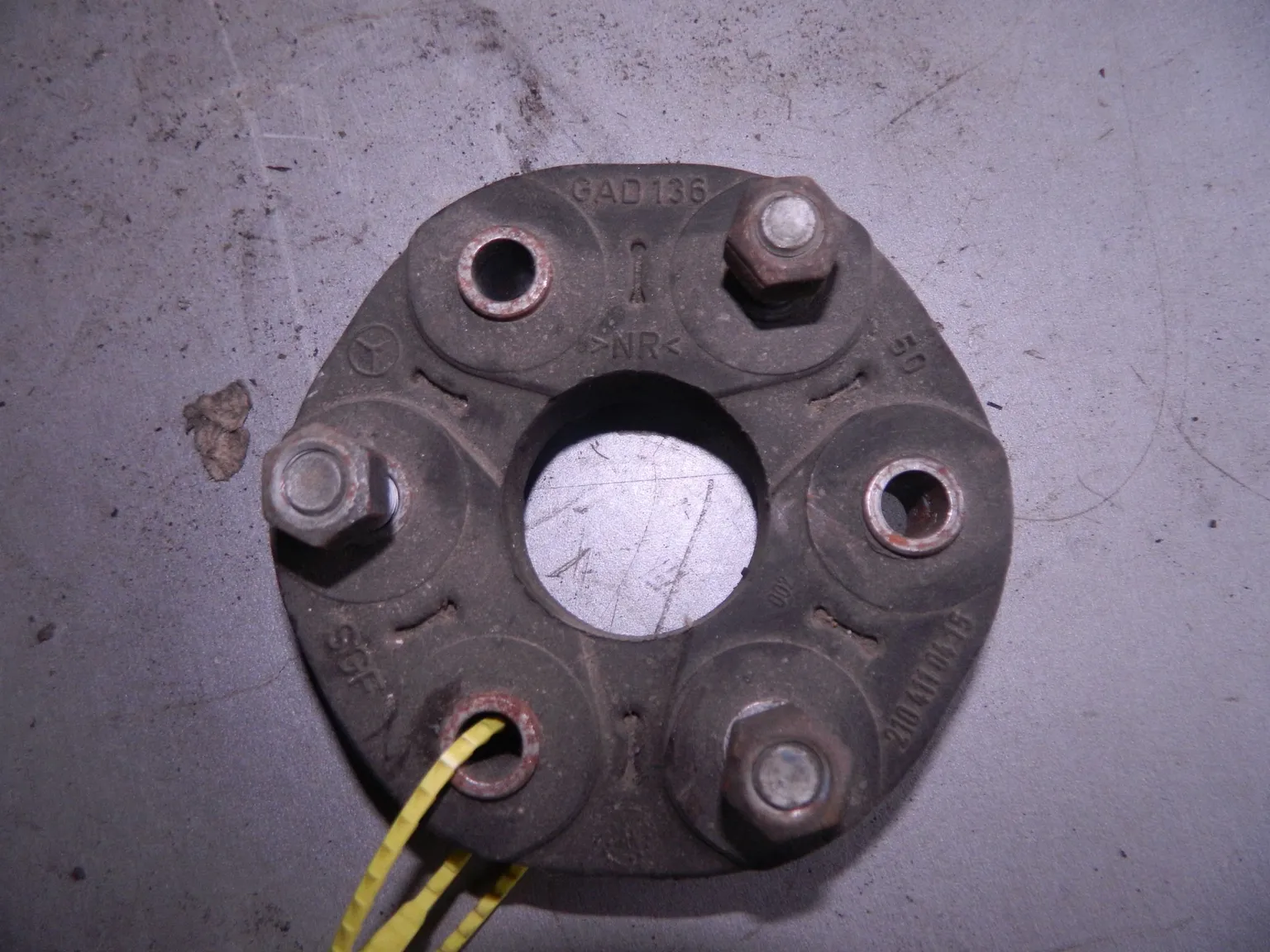 Муфта карданного вала MERCEDES-BENZ E-Class W211 (Контрактный) 94599971