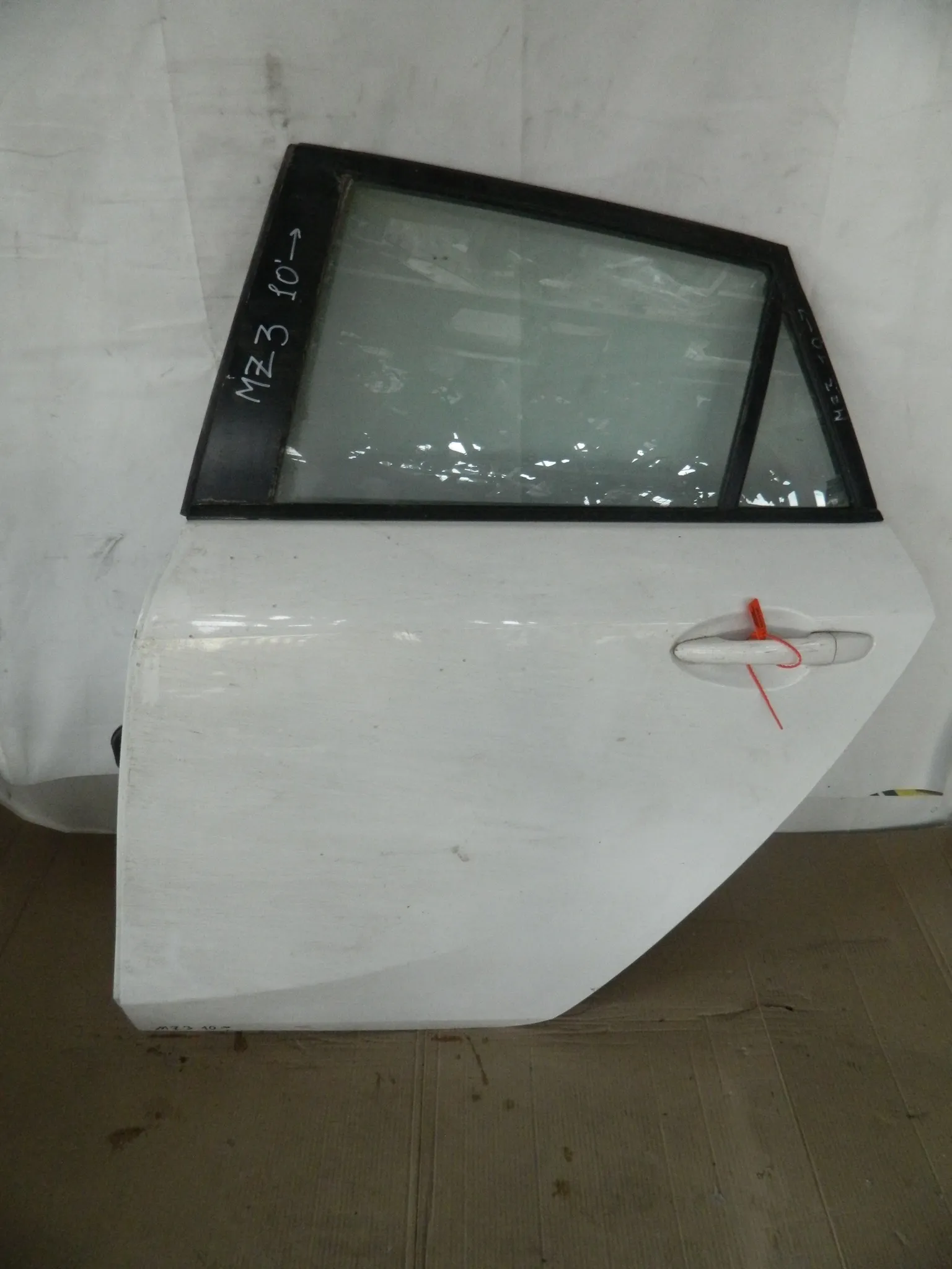 Дверь MAZDA MAZDA3 BL Зад Лев (Контрактный) 65243128 BBY67302X