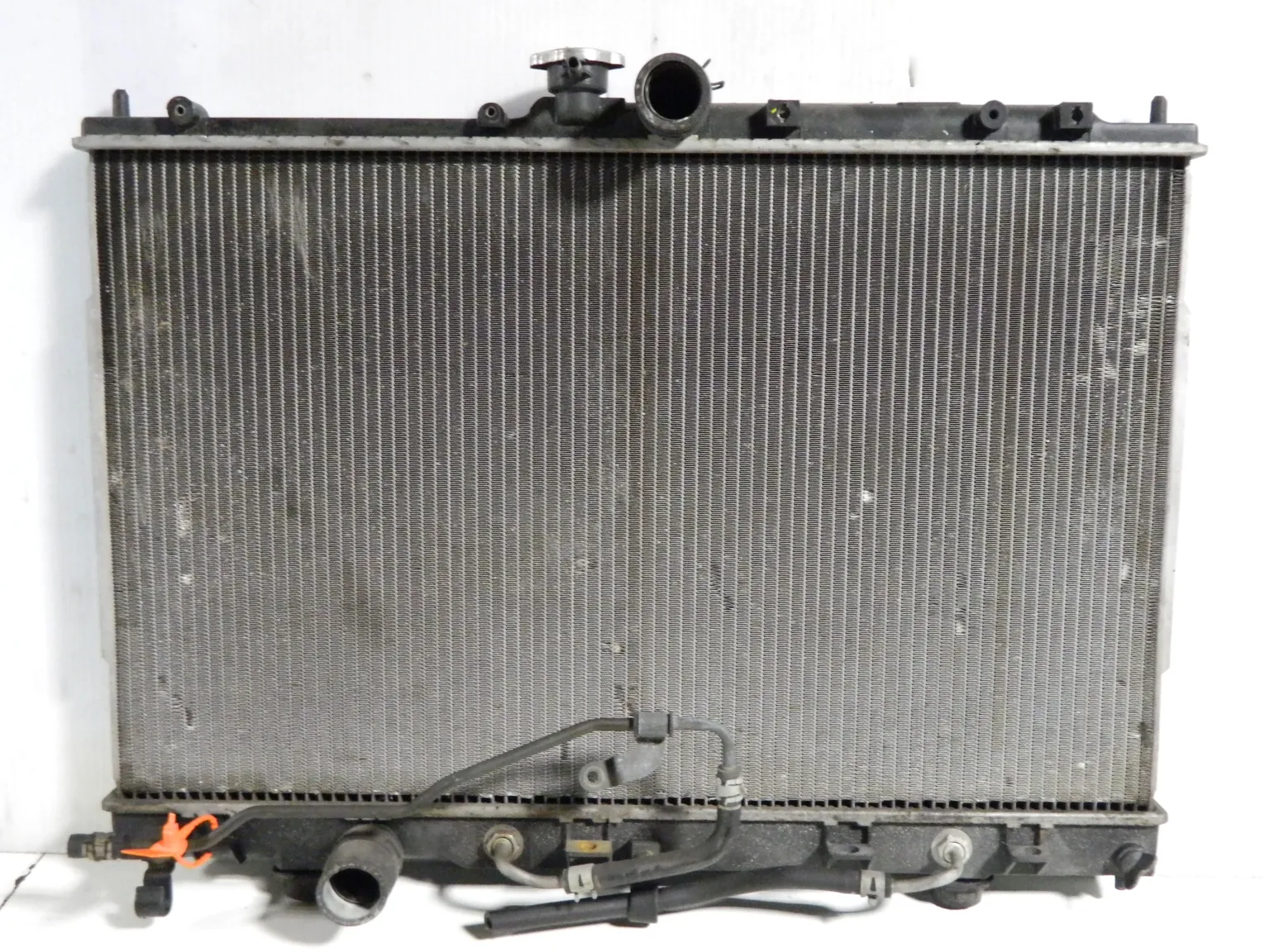 Радиатор ДВС MITSUBISHI AIRTREK CU2W (Контрактный) 65243825