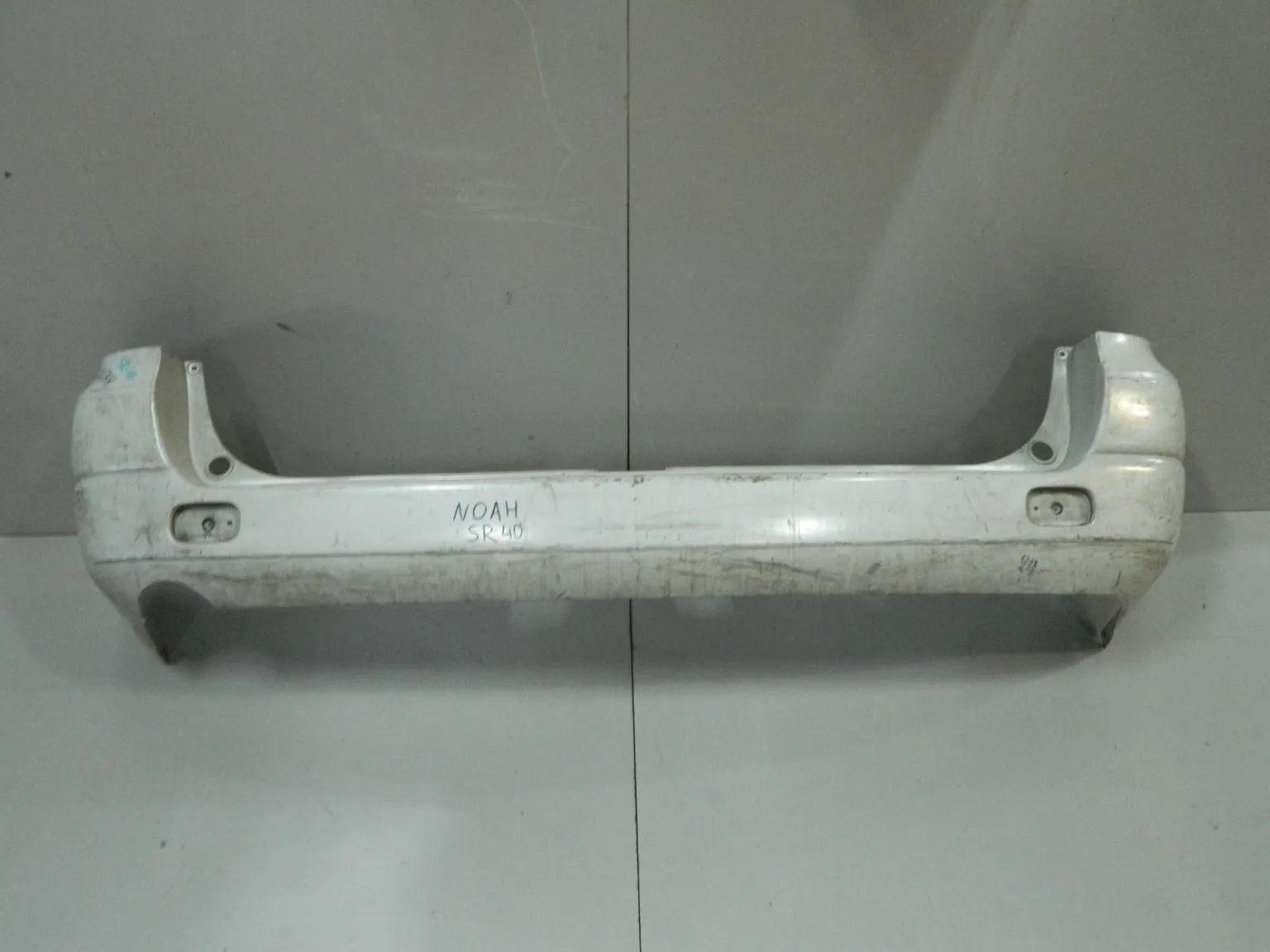 Бампер задний TOYOTA TOWN ACE NOAH SR40 (Контрактный) 46098566