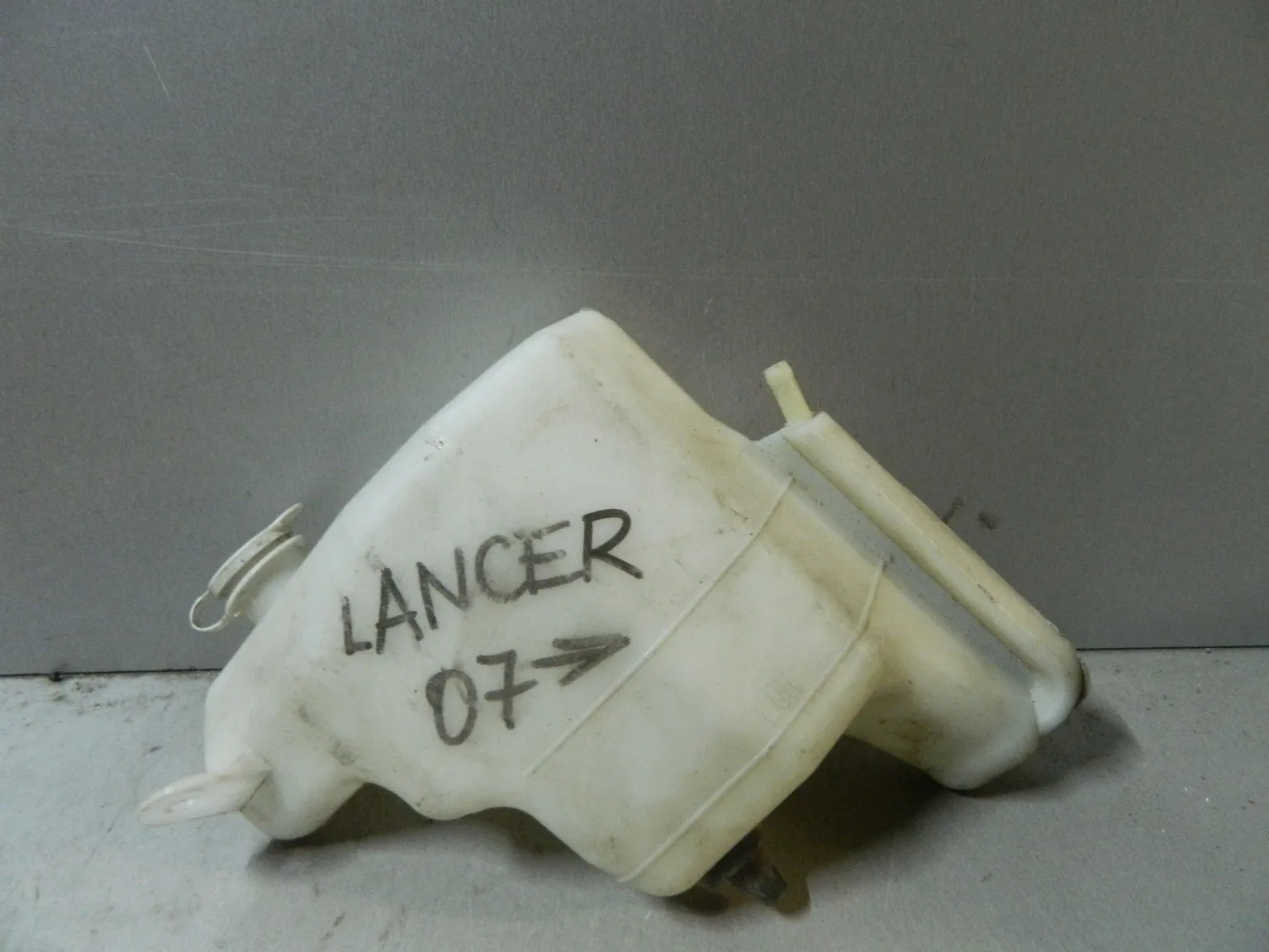 Бачок расширительный MITSUBISHI LANCER CY4A (Контрактный) 79591832