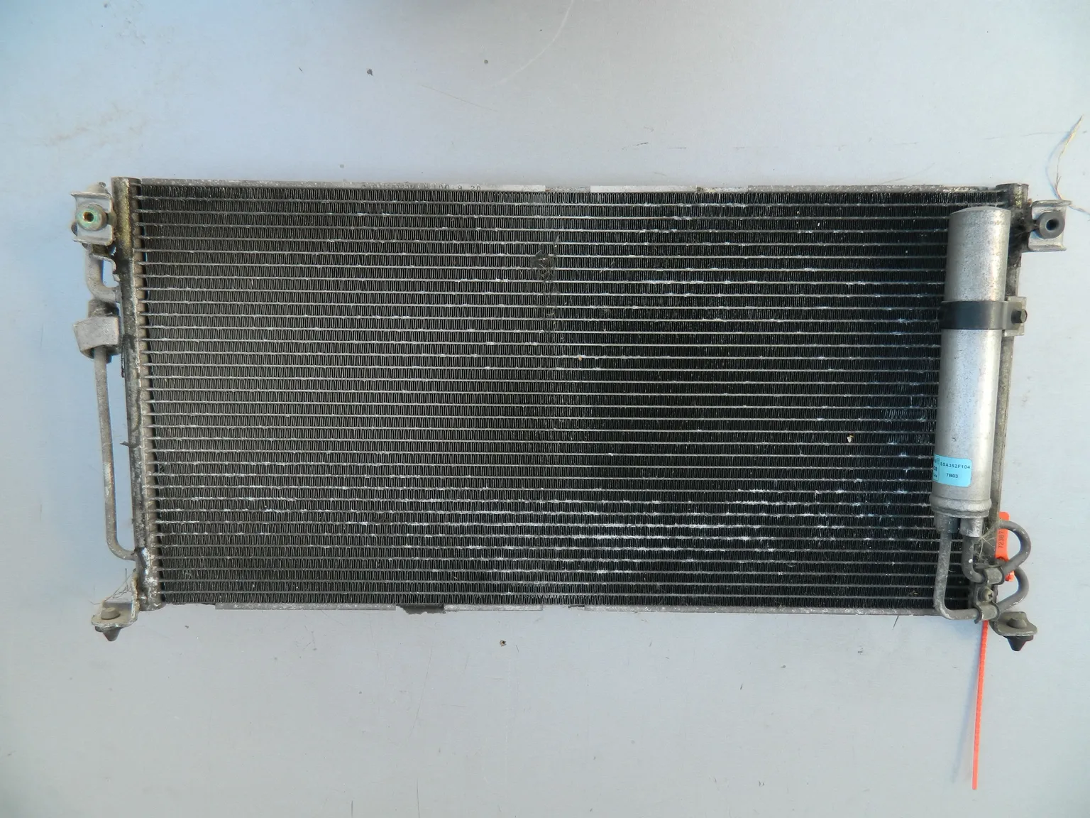 Радиатор кондиционера MITSUBISHI LANCER CEDIA CS5W (Контрактный) 72367782