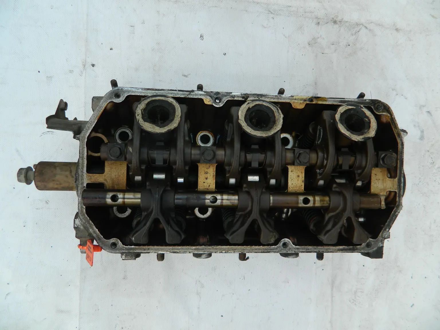 Головка блока цилиндров MITSUBISHI 6G72 Лев (Б/У) 72367219