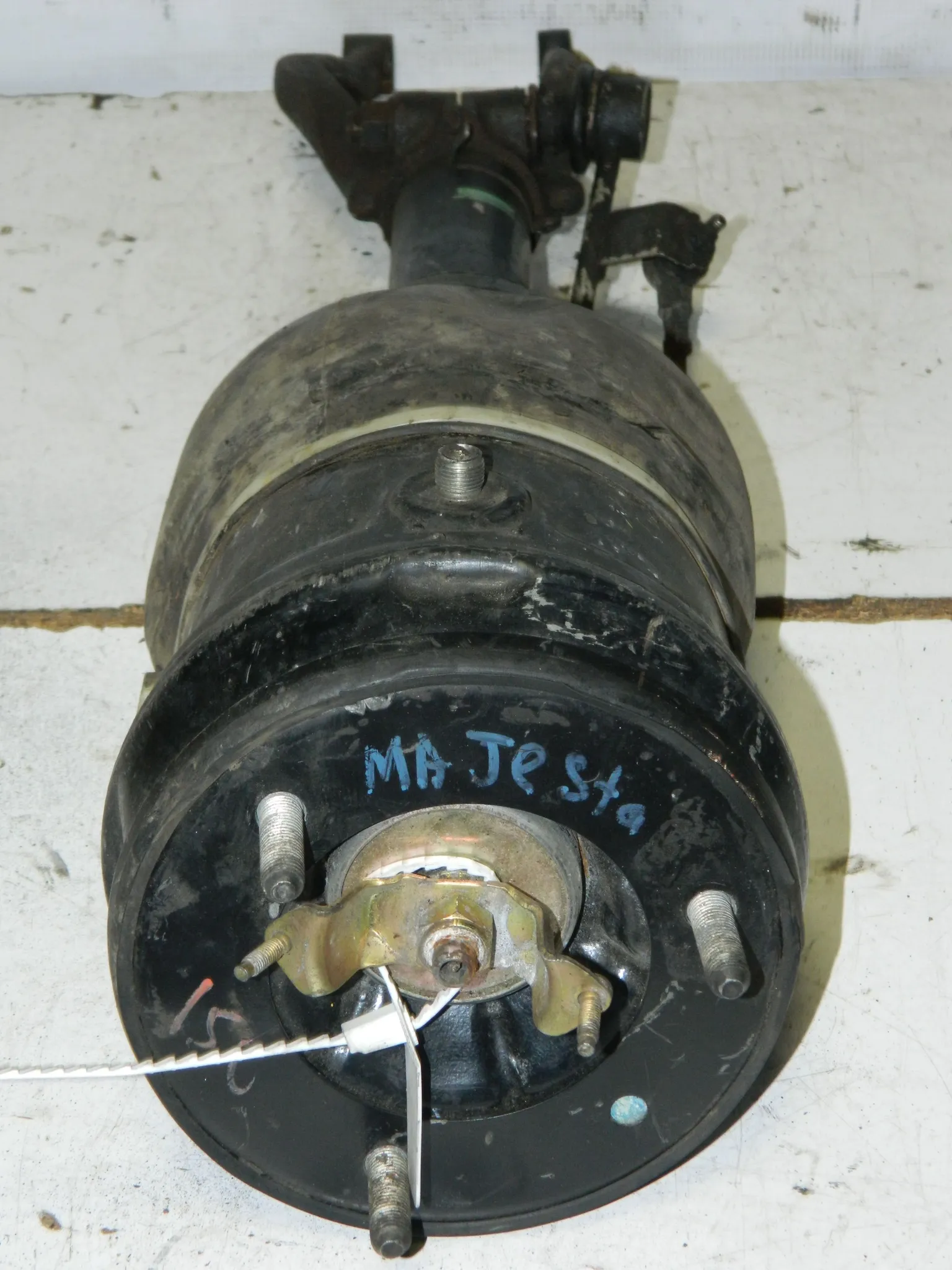 Пневмостойка подвески TOYOTA CROWN MAJESTA JZS150 Перед Прав (Кoнтрактный) 45976637