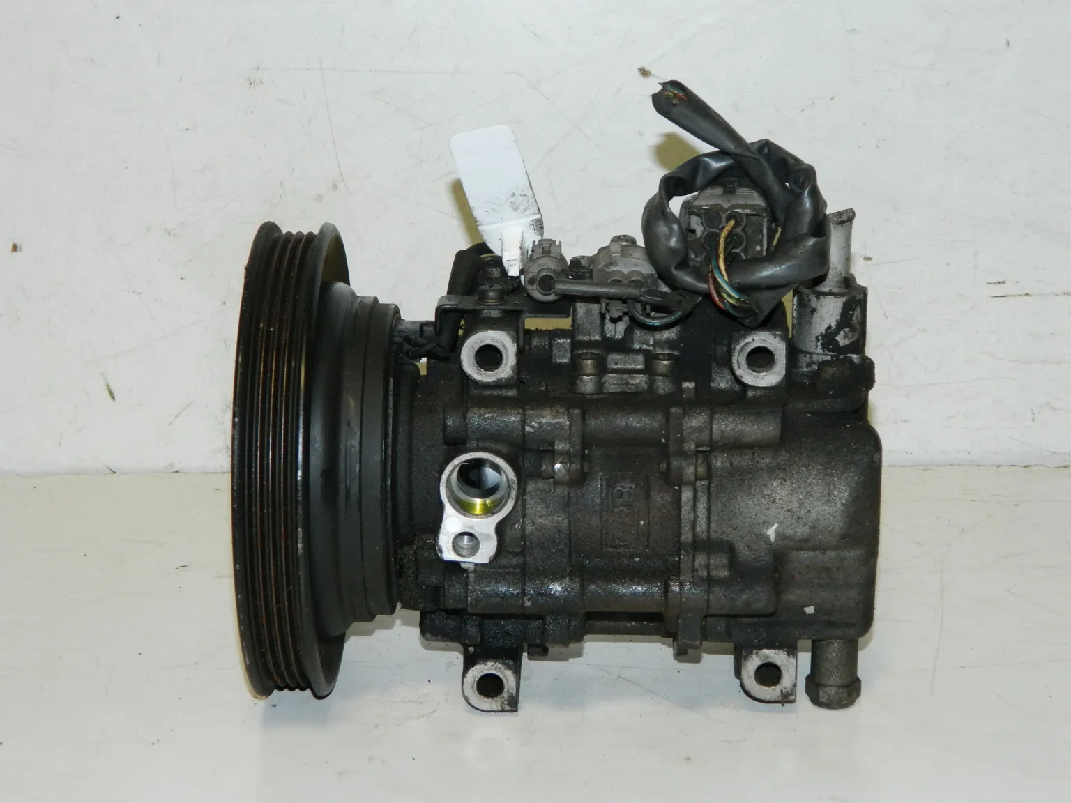 Компрессор кондиционера TOYOTA COROLLA 4EFE (Контрактный) 45990951