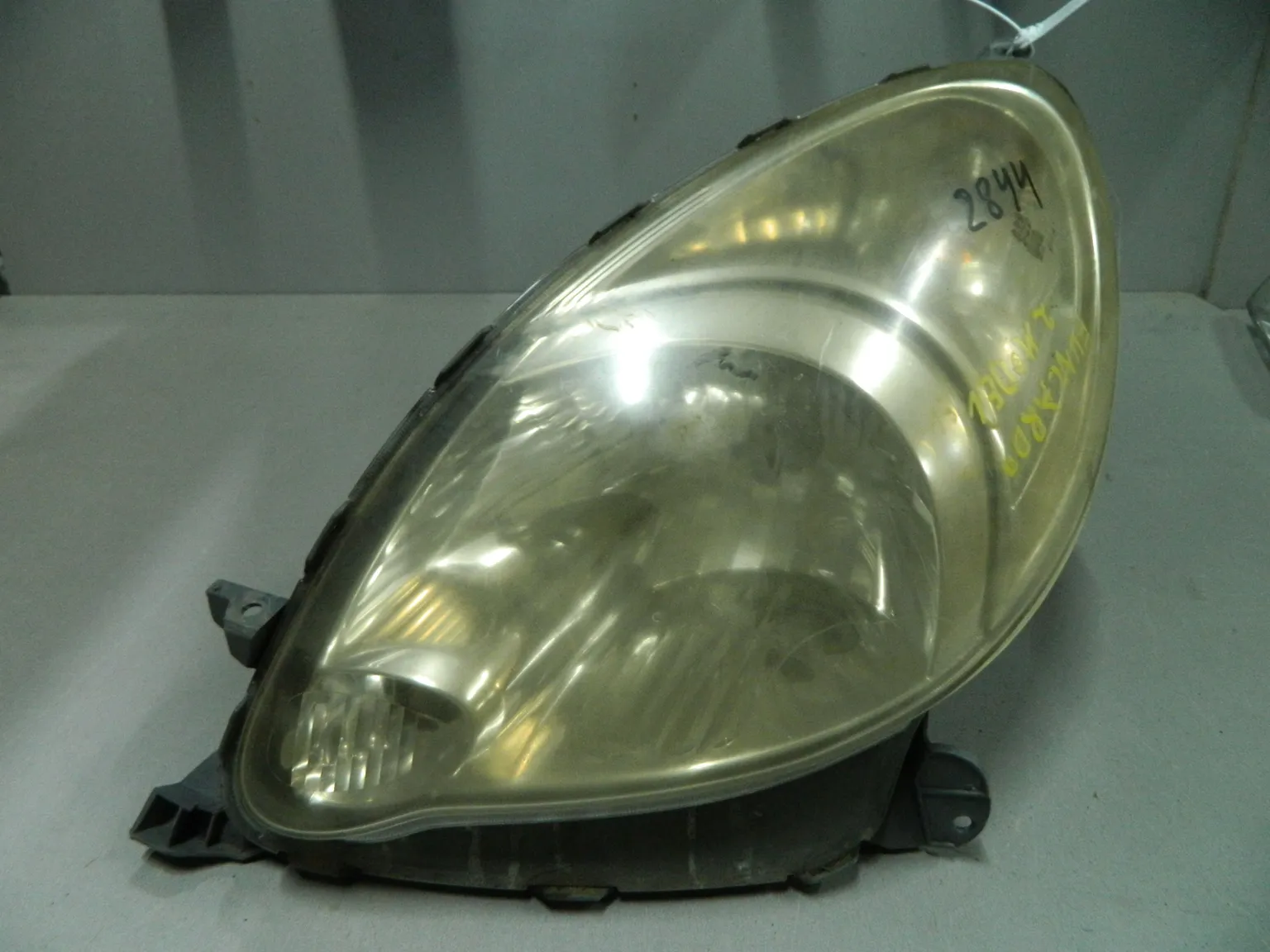 Фара TOYOTA FUNCARGO NCP20 Перед Лев 2844 (Контрактный) 03344619