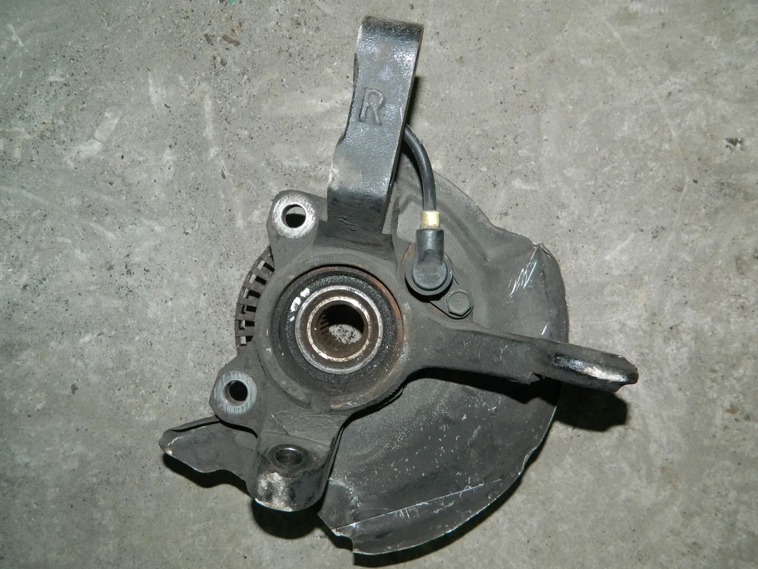 Ступица DAIHATSU YRV M201G Перед Прав (Контрактный) 79586930