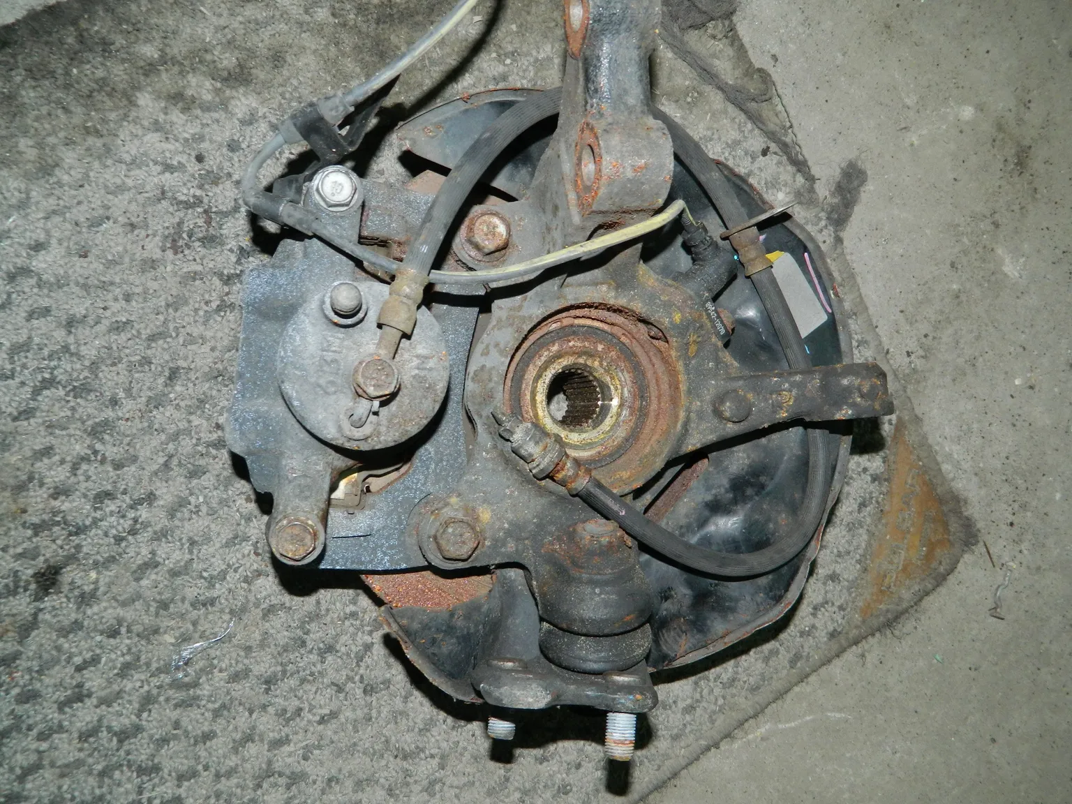 Ступица TOYOTA COROLLA NZE121 Перед Прав (Контрактный) 79586874