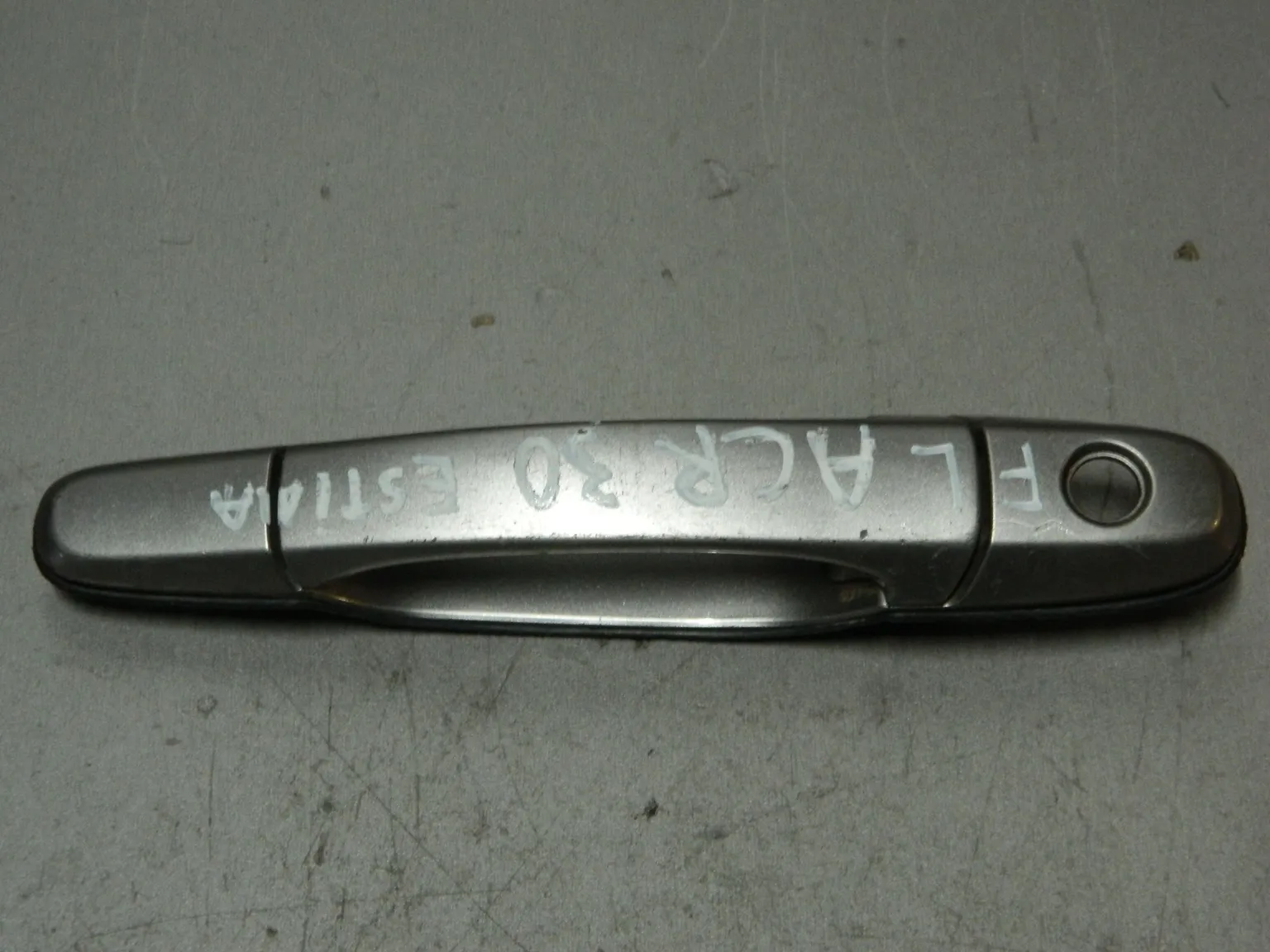 Ручка двери наружная TOYOTA ESTIMA ACR30 Перед Лев (Контрактный) 81528422