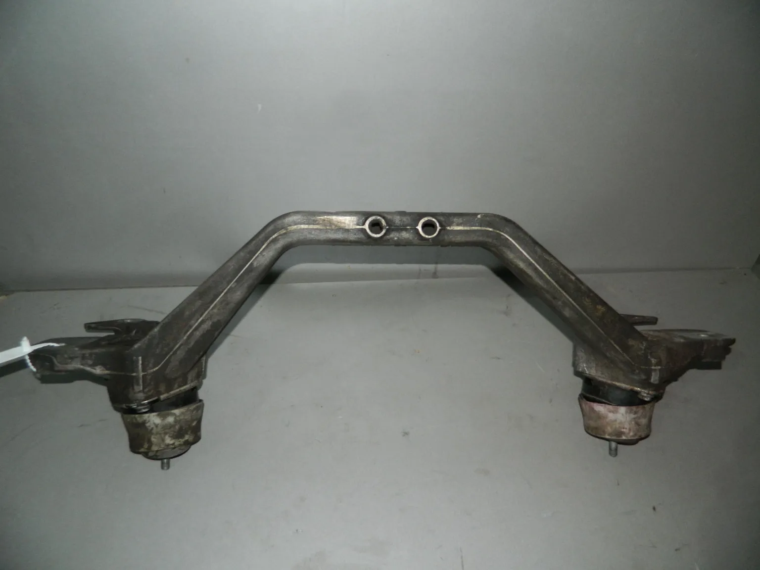 Балка подвески AUDI Q7 4L BAR Перед (Б/У) 35020276