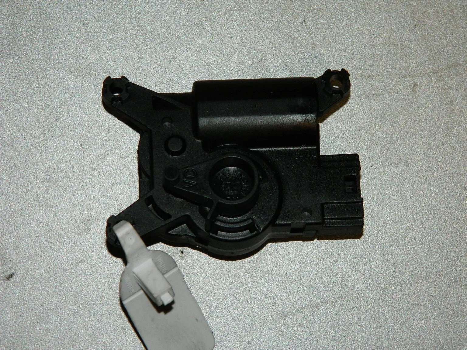 Сервопривод заслонки печки AUDI Q7 4L (Б/У) 45992275