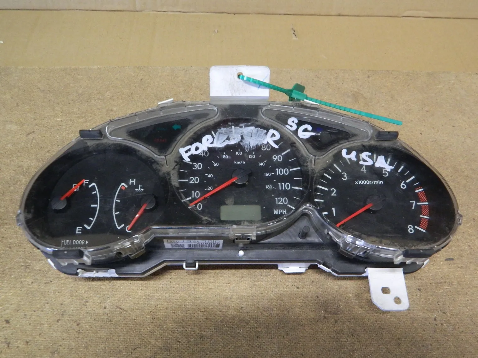 Панель приборов SUBARU FORESTER SG5 (Контрактный) 79590291