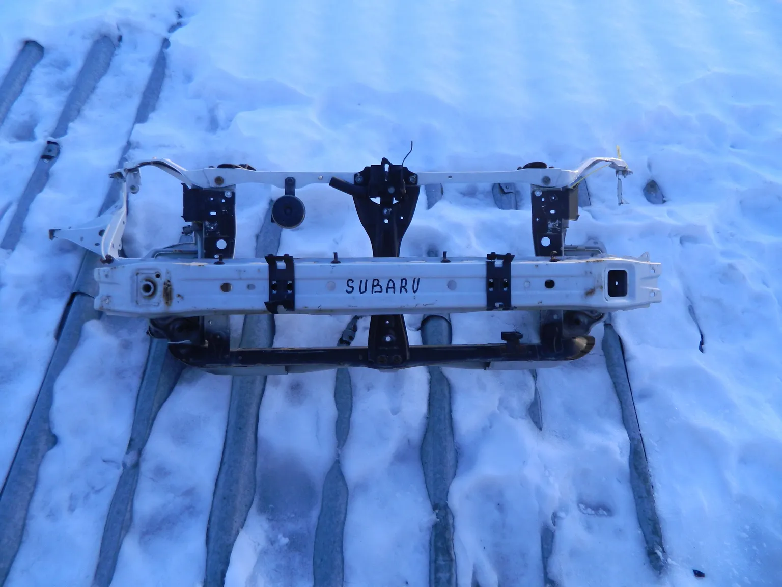 Рамка радиатора SUBARU LEGACY BR 9 (Контрактный) 79773924