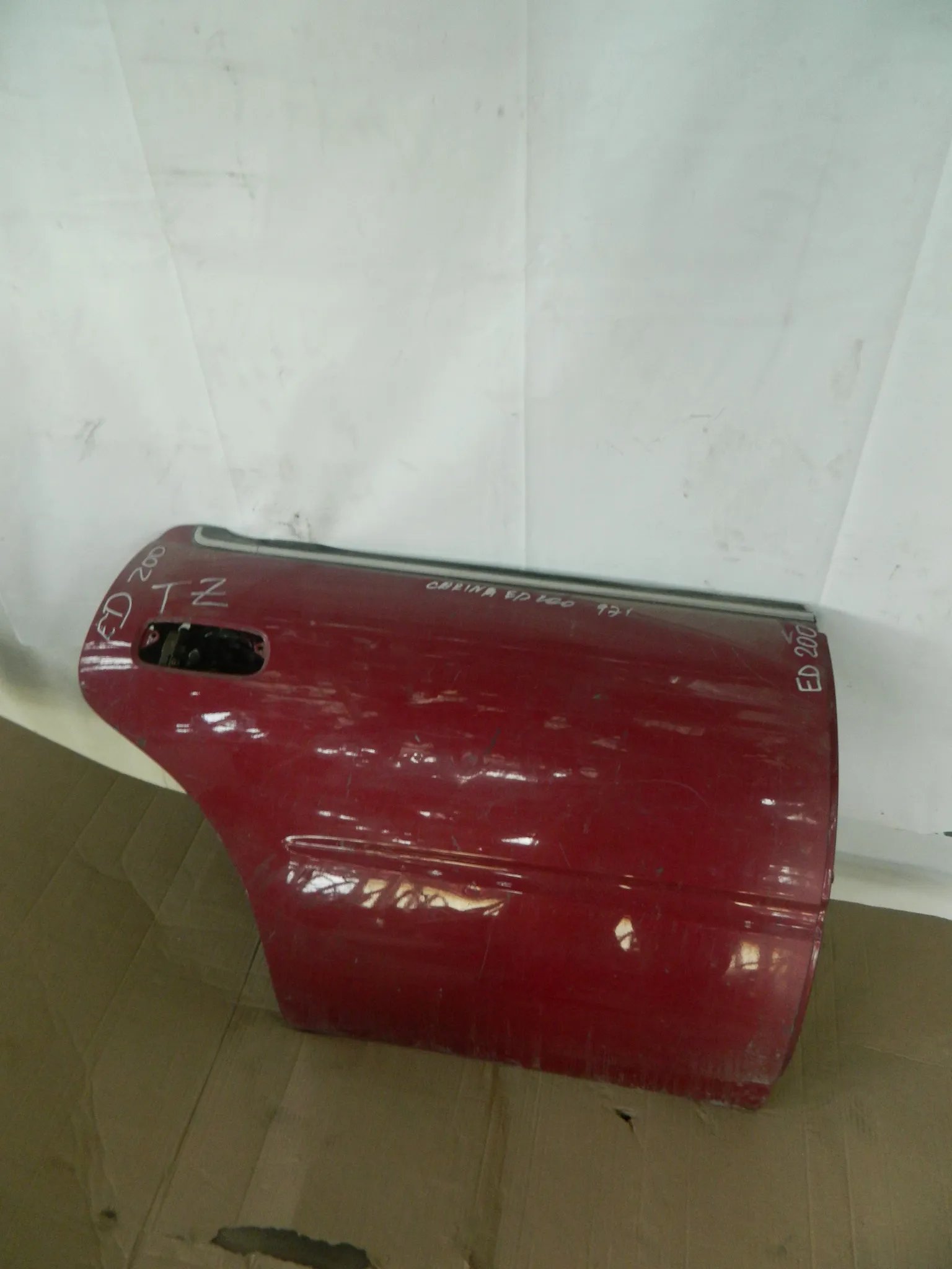 Дверь TOYOTA CARINA ED ST200 Зад Прав (Контрактный) 65243285