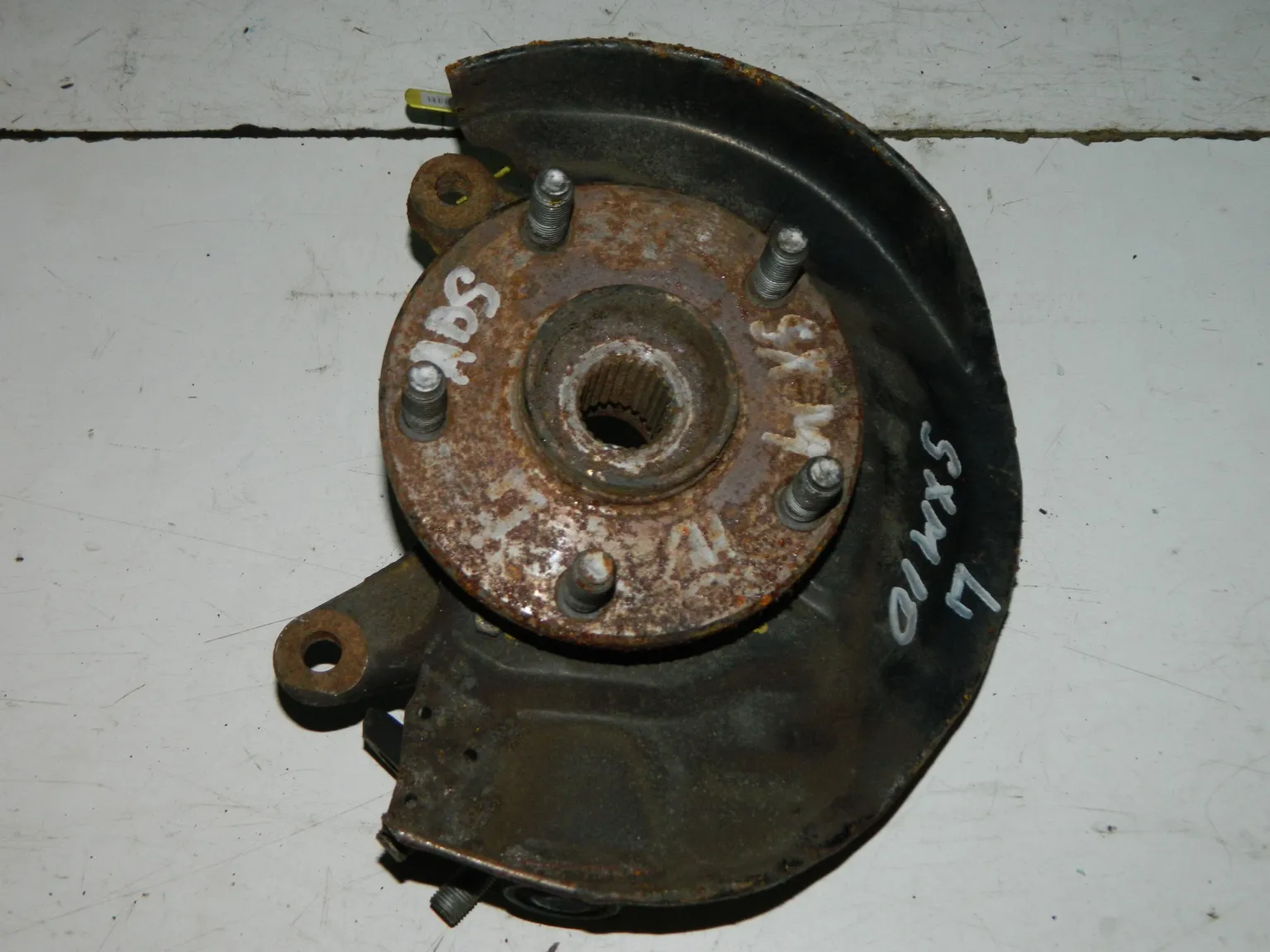 Ступица TOYOTA GAIA SXM10 Перед Лев (Контрактный) 40940829