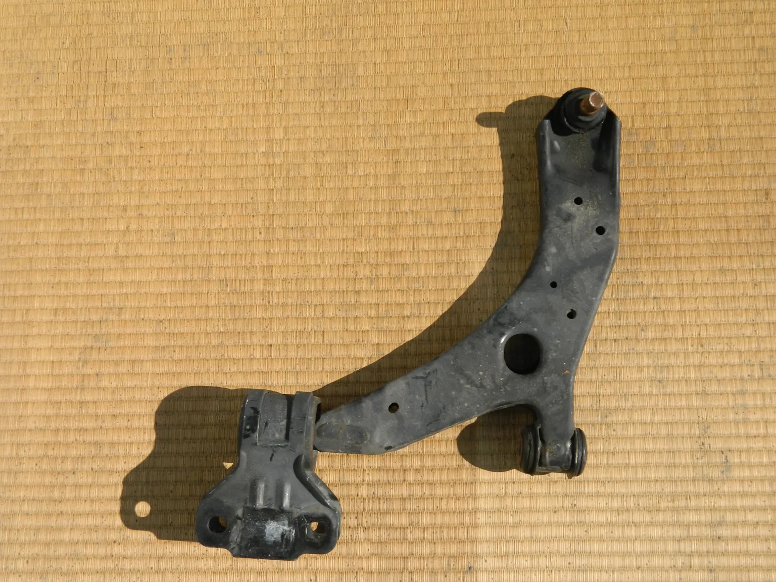 Рычаг подвески MAZDA MAZDA 3 BL Перед Лев (Контрактный) 23140762