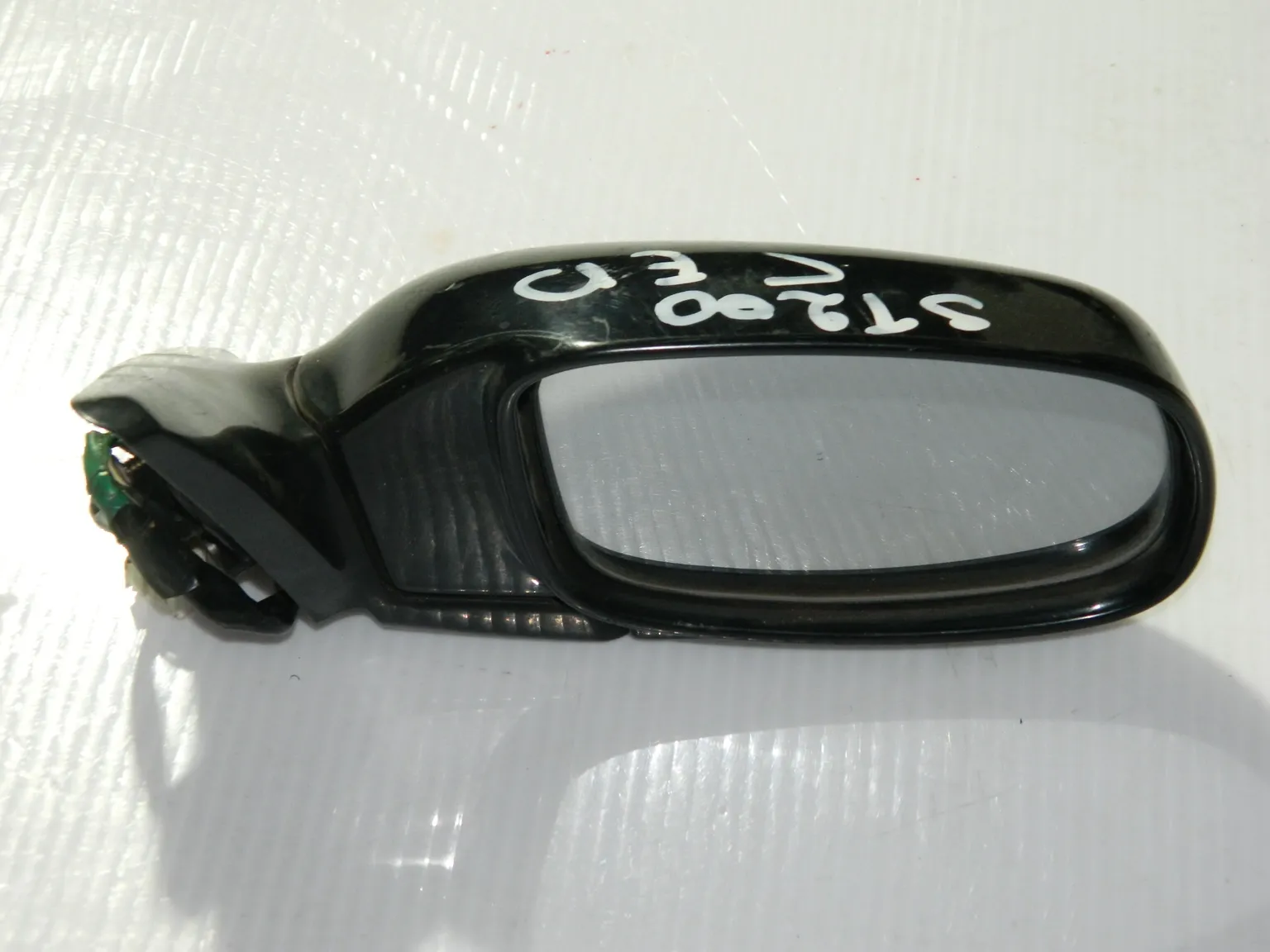 Зеркало TOYOTA CARINA ED ST200 Перед. Прав (Контрактный) 150214