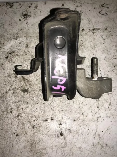 Подушка двигателя TOYOTA PROBOX NCP51 1NZFE Перед Прав (Контрактный) 1230521020