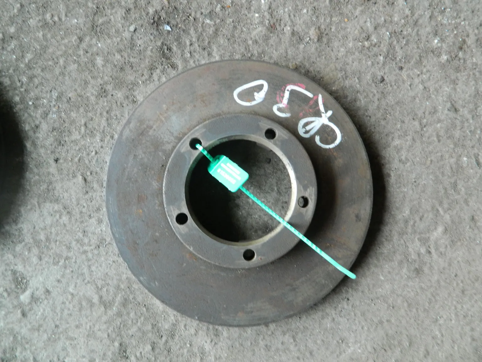 Диск тормозной TOYOTA TOWN ACE CR30 Перед (Контрактный) 81530655