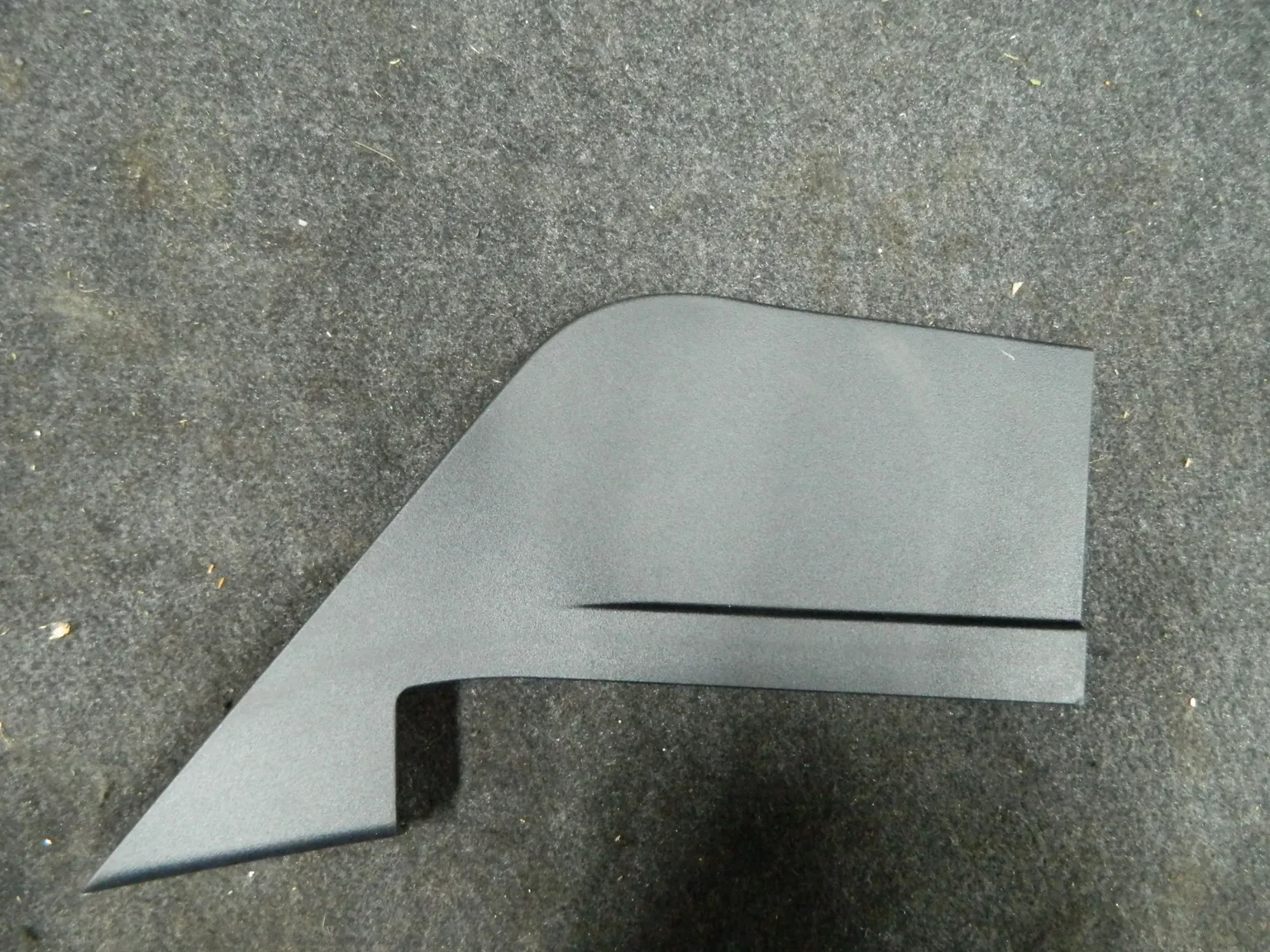 Накладка двери TOYOTA CAMRY AVV50 Перед Лев (Контрактный) 1400800031