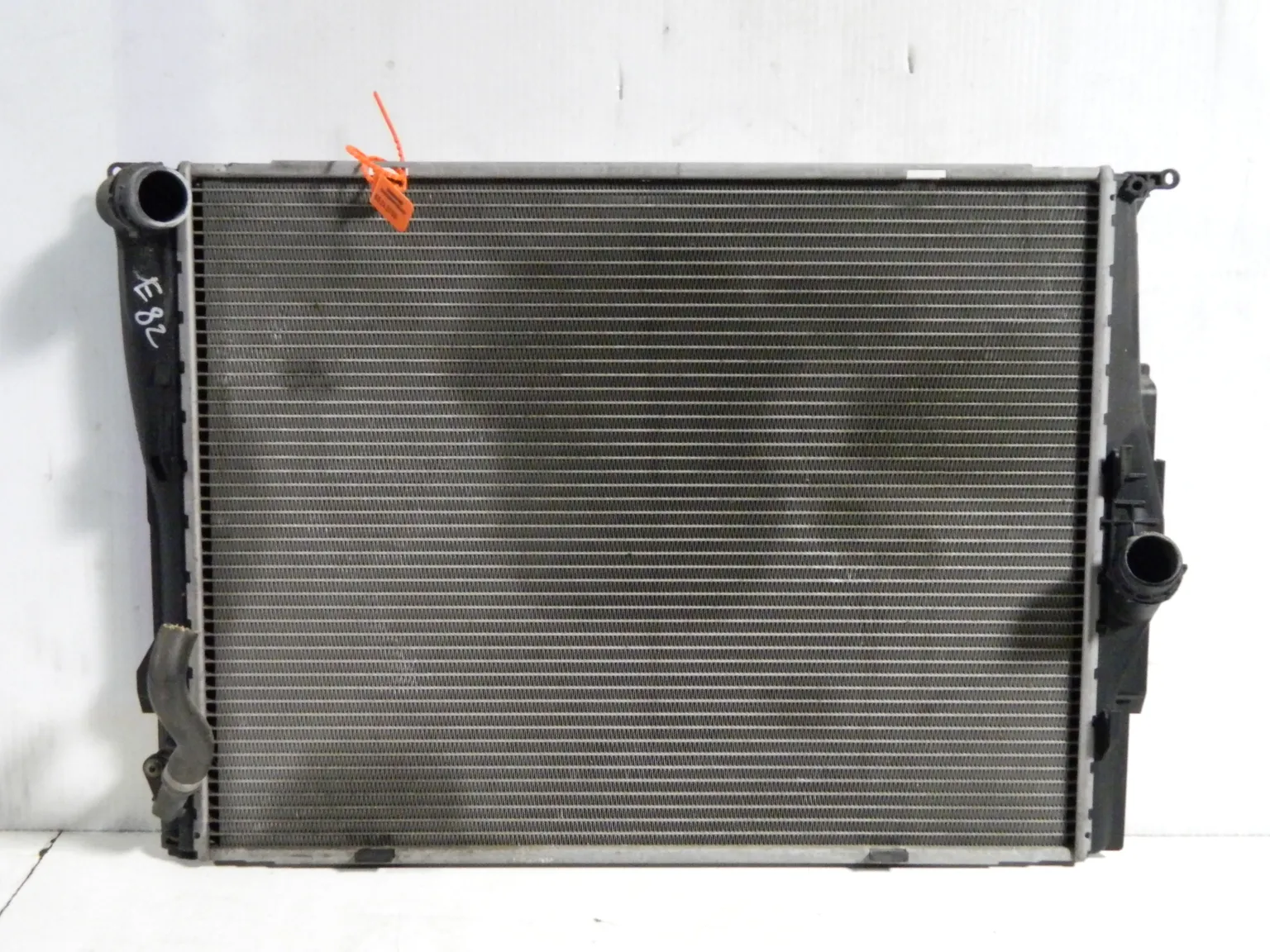 Радиатор ДВС BMW 1-SERIES E82 (Контрактный) 65243736