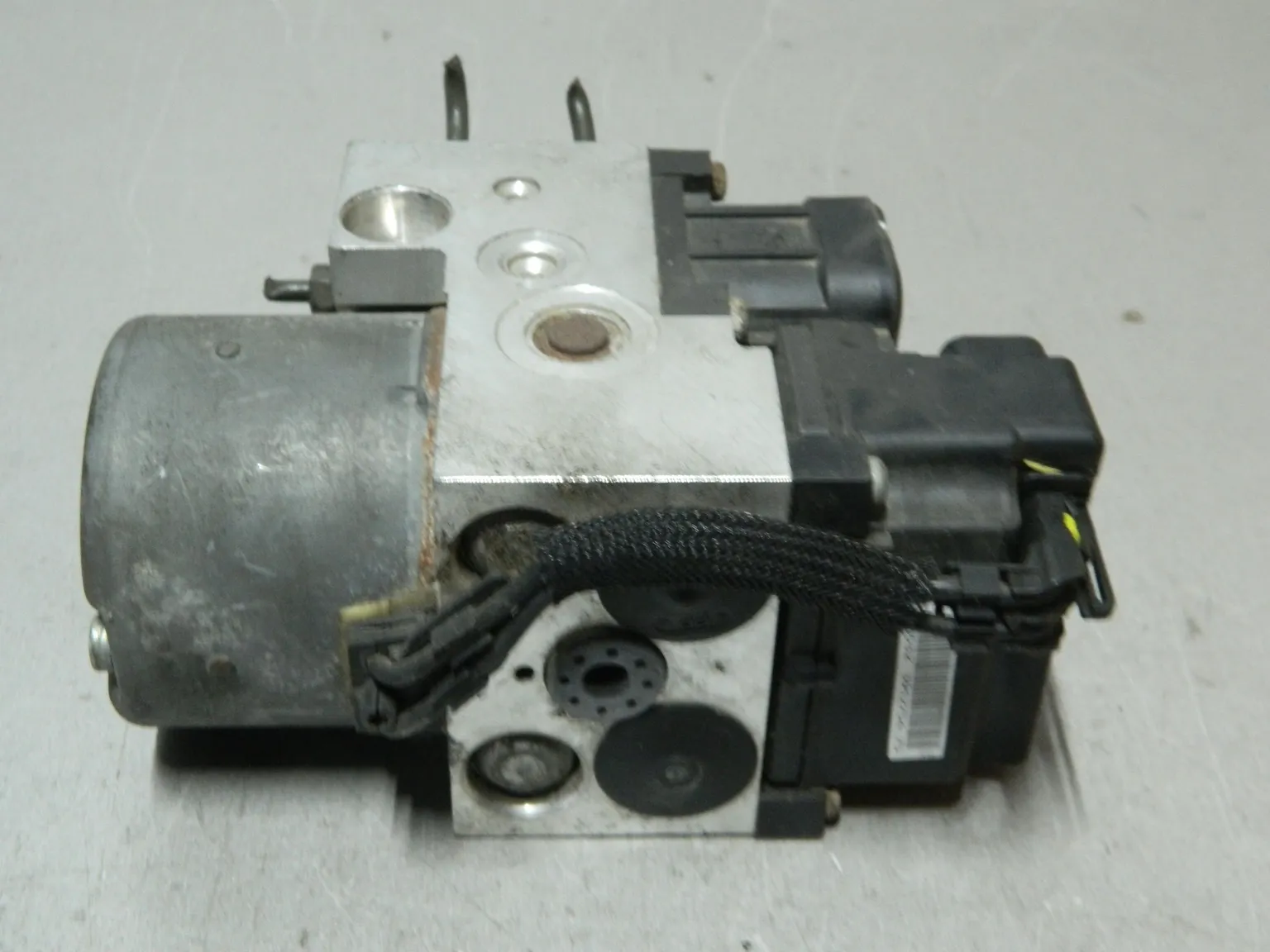 Блок ABS SUBARU IMPREZA GG9 (Контрактный) 81532743