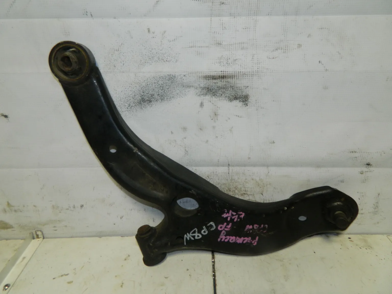 Рычаг подвески MAZDA PREMACY CP8W Перед Лев (Контрактный) 45993573