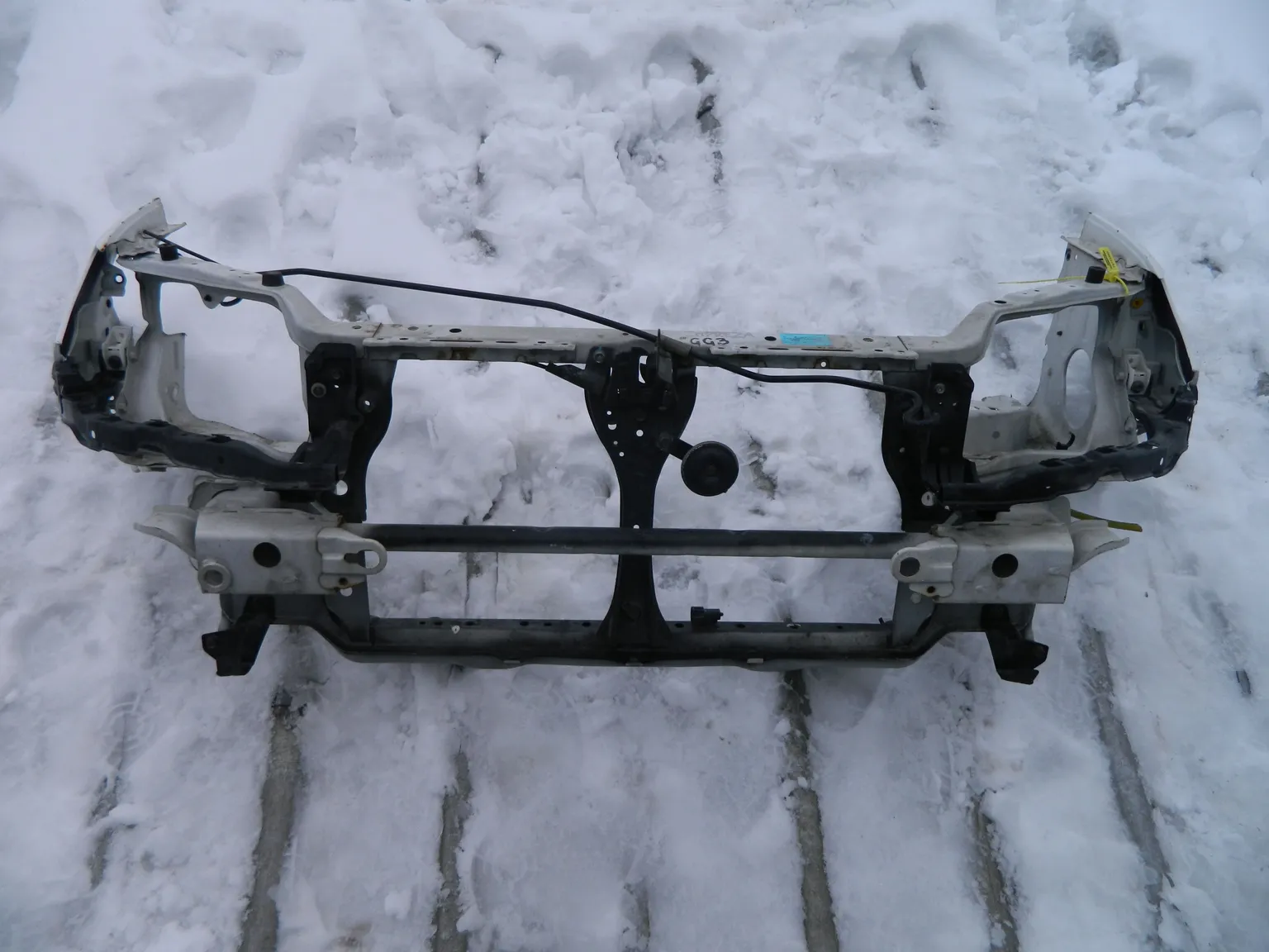 Рамка радиатора SUBARU IMPREZA GG3 (Контрактный) 79773960