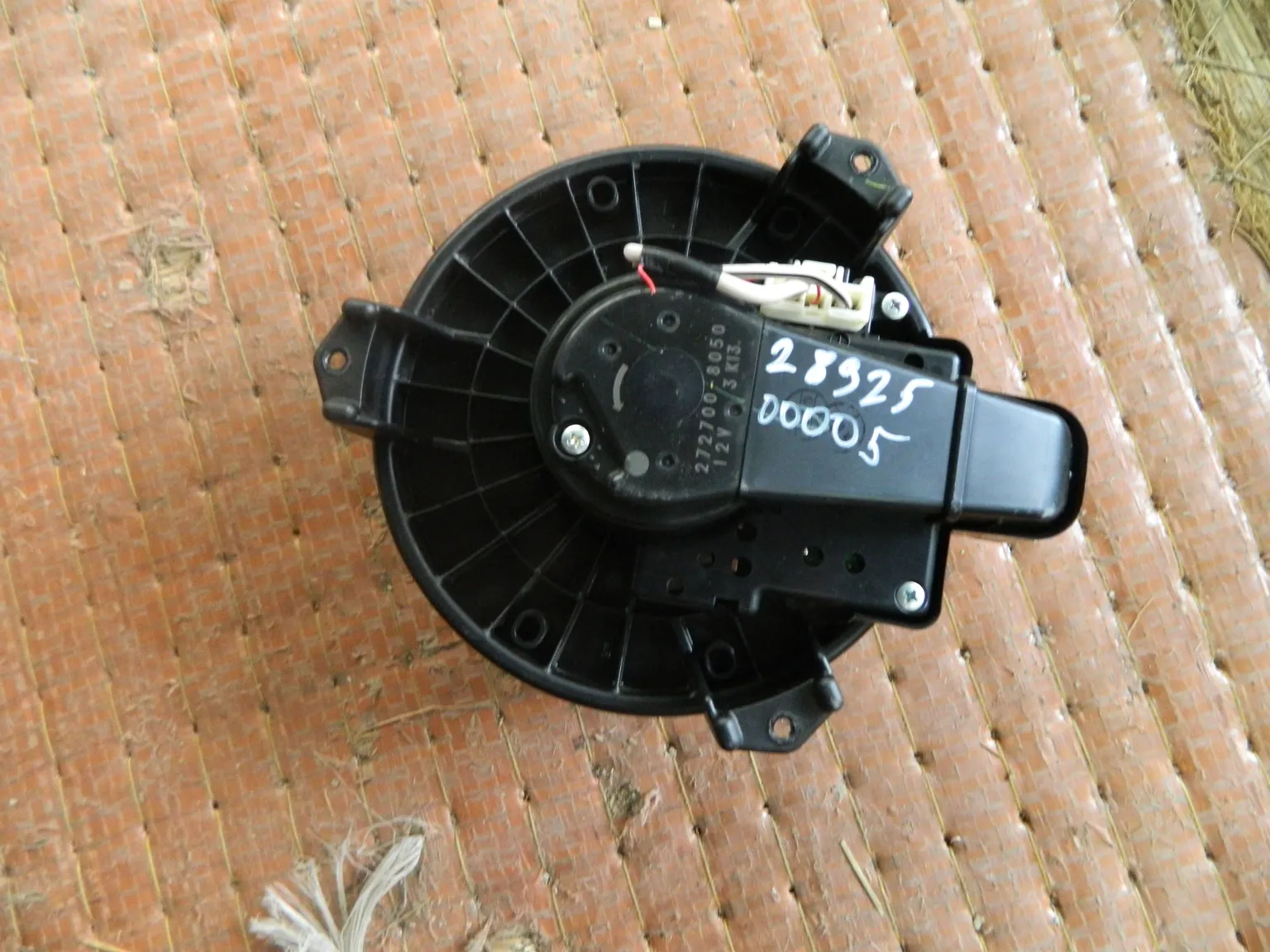 Мотор печки TOYOTA CAMRY ACV40 (Контрактный) 2892500005