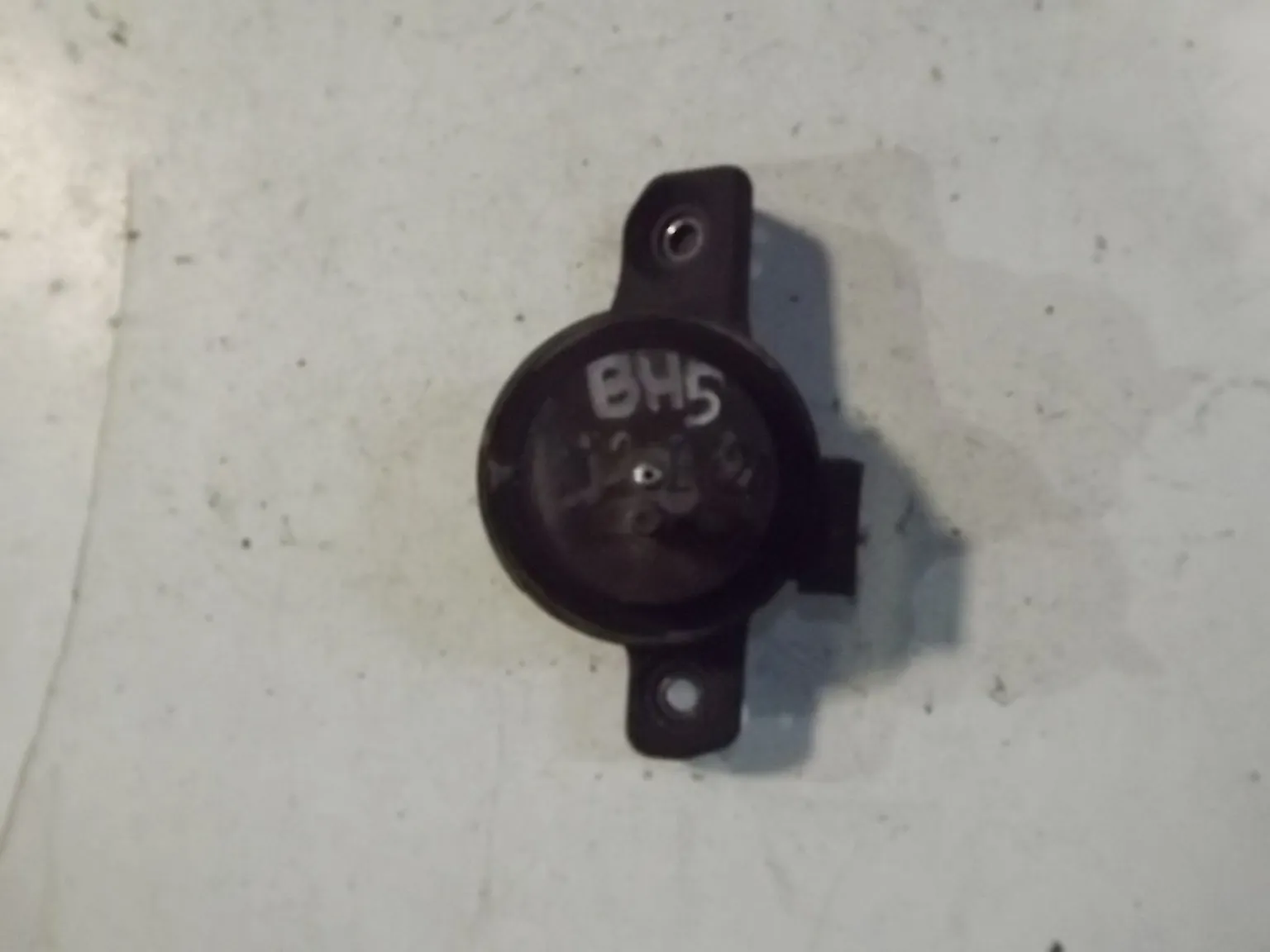 Подушка двигателя SUBARU 41022AE010 K2 SUBARU LEGACY BH5 Лев (Контрактный)